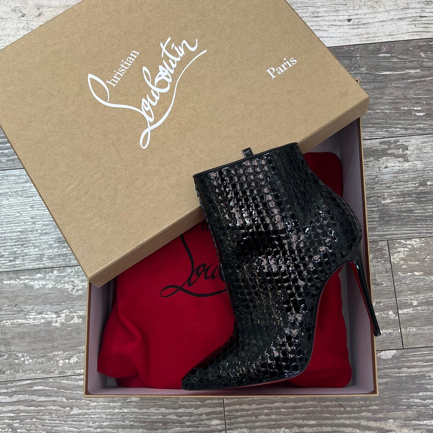 Christian Louboutin So Kate 100 Booty, Size 35
