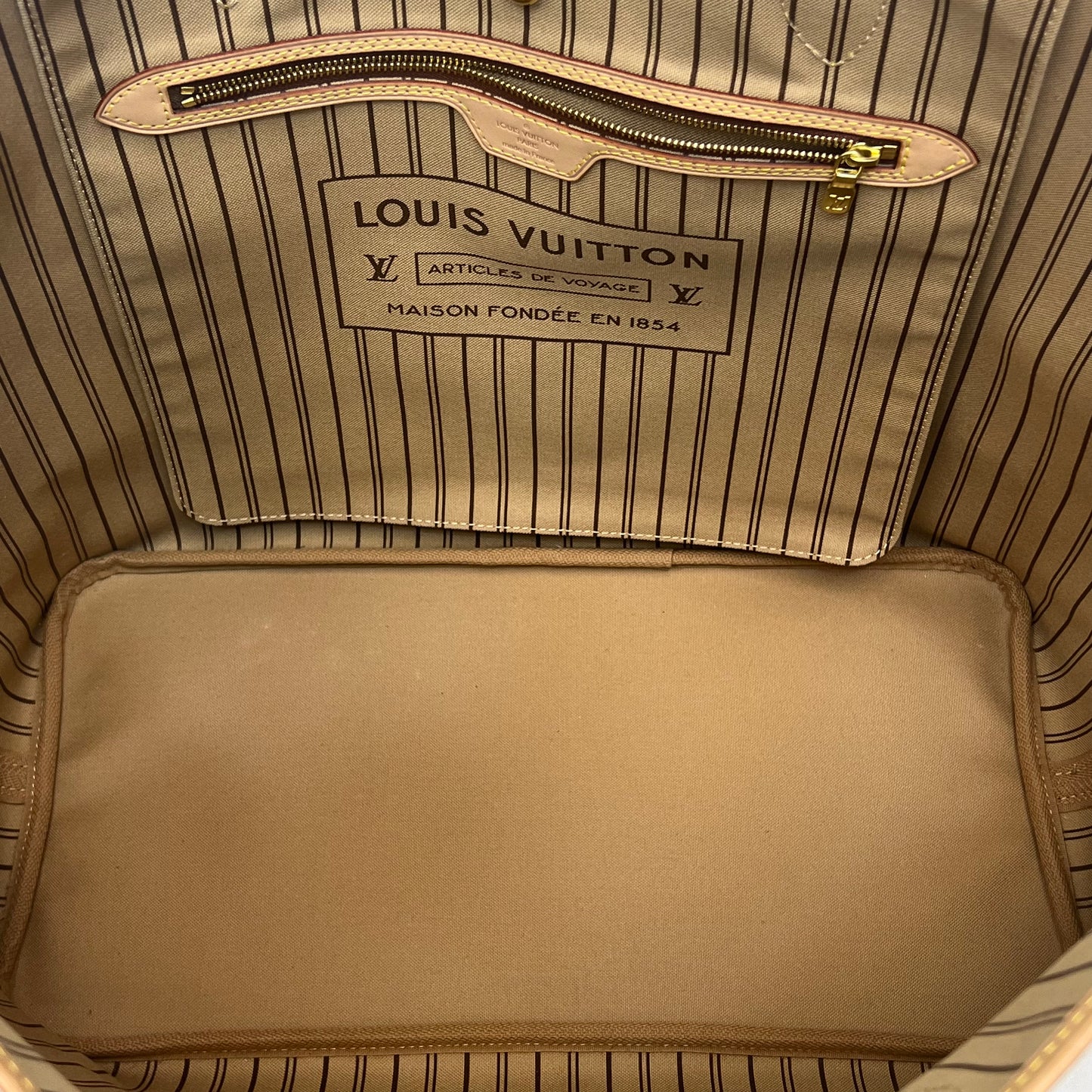 Louis Vuitton Neverfull GM Monogram, Tan