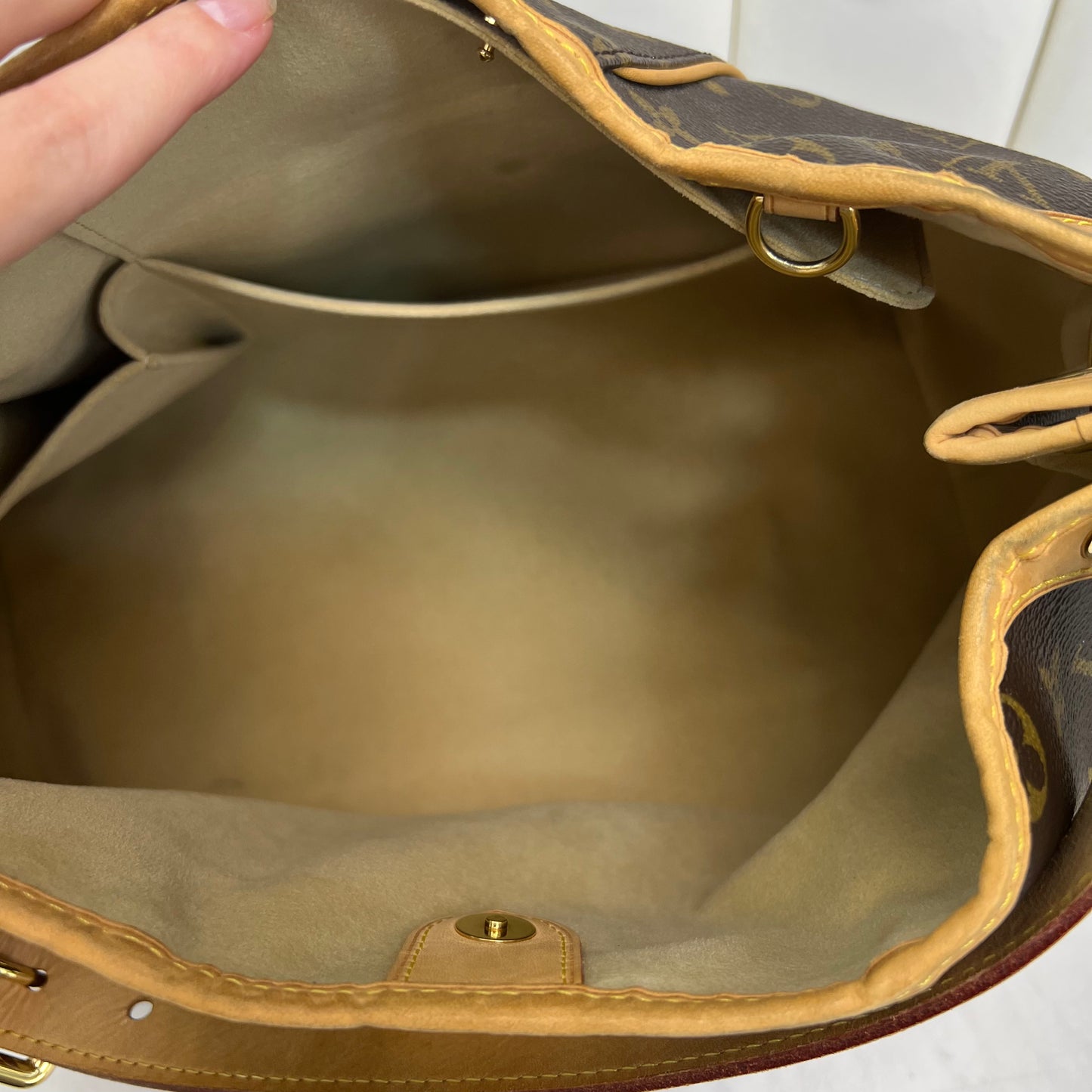 Louis Vuitton Galliera Monogram