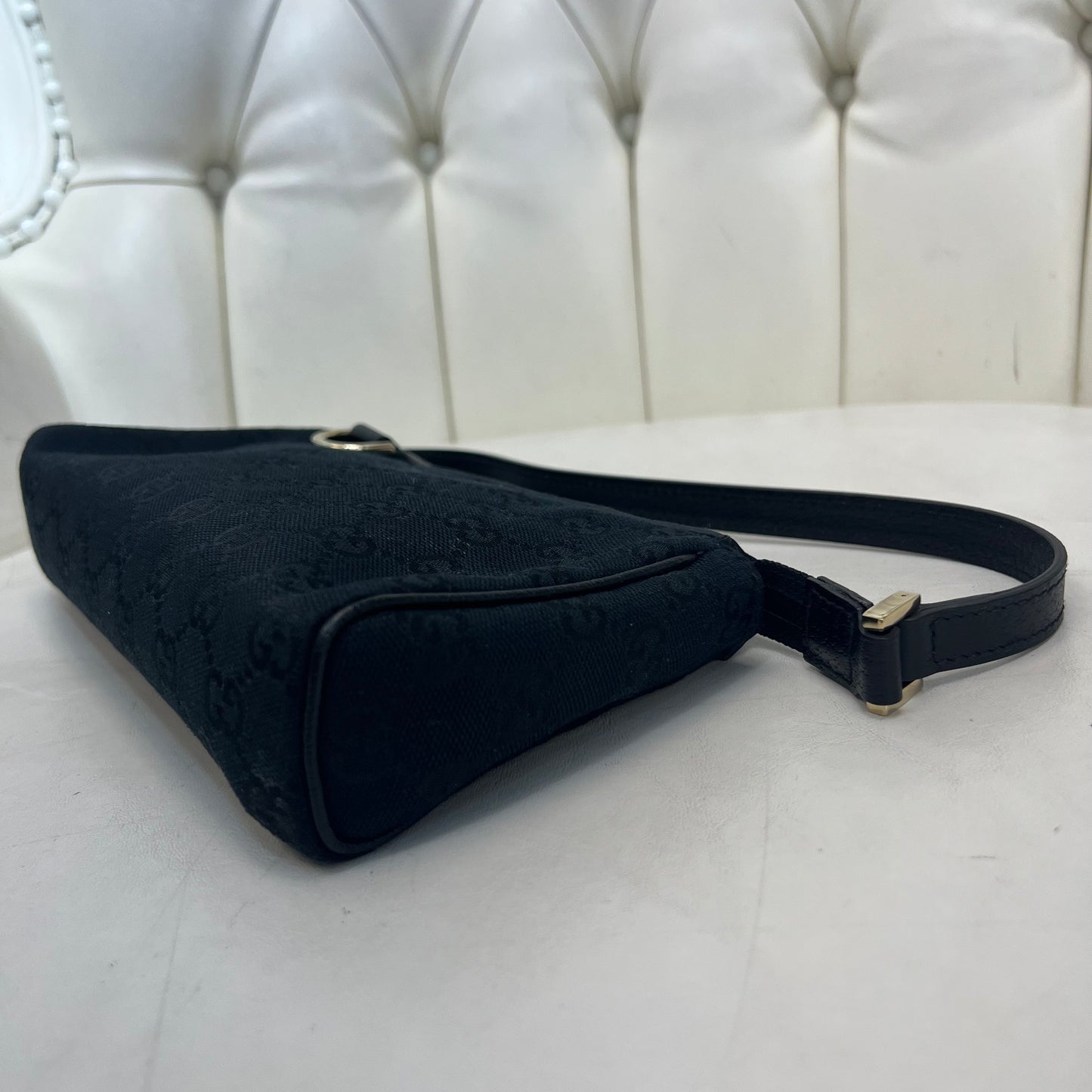 Gucci Abbey Pochette bag