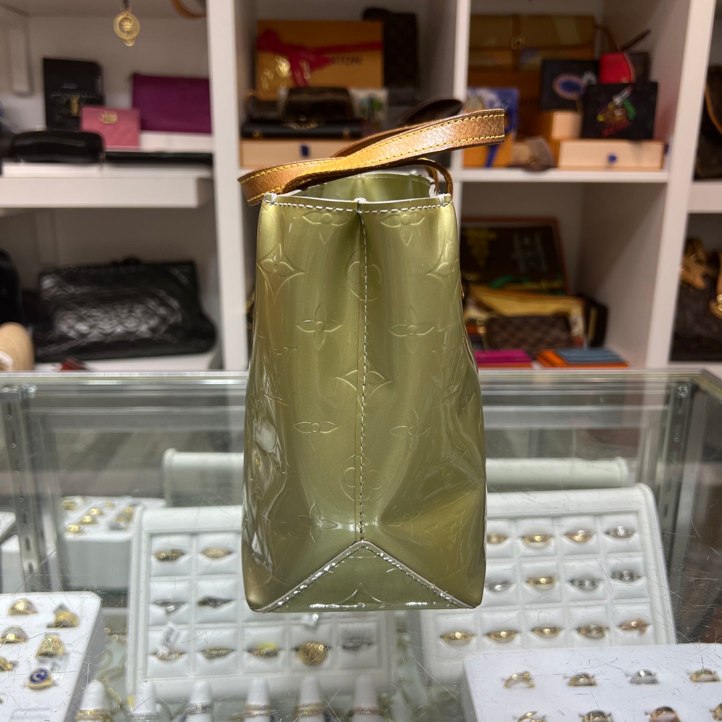 Louis Vuitton Reade PM