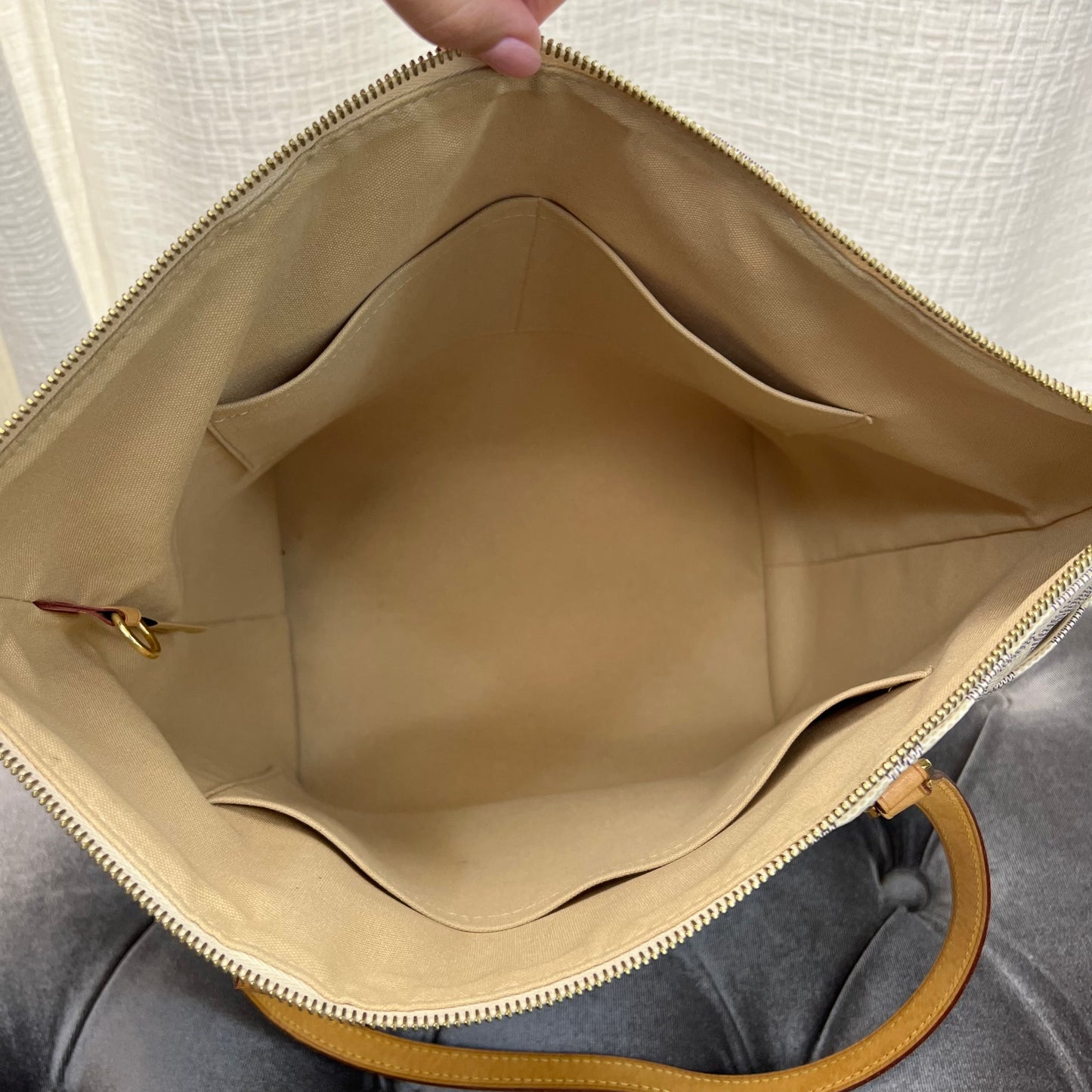 Louis Vuitton Totally MM Damier Azur