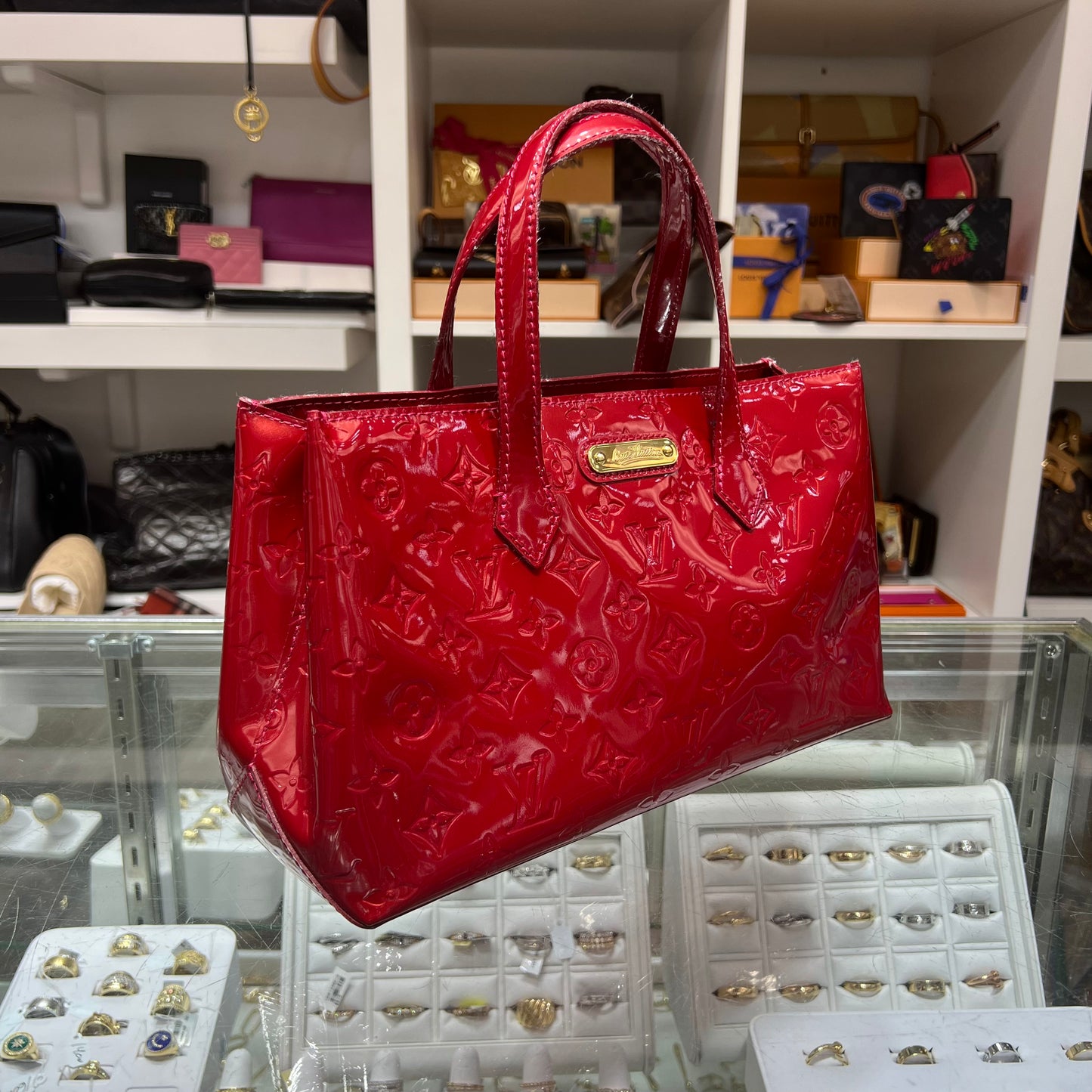 Louis Vuitton Wilshire