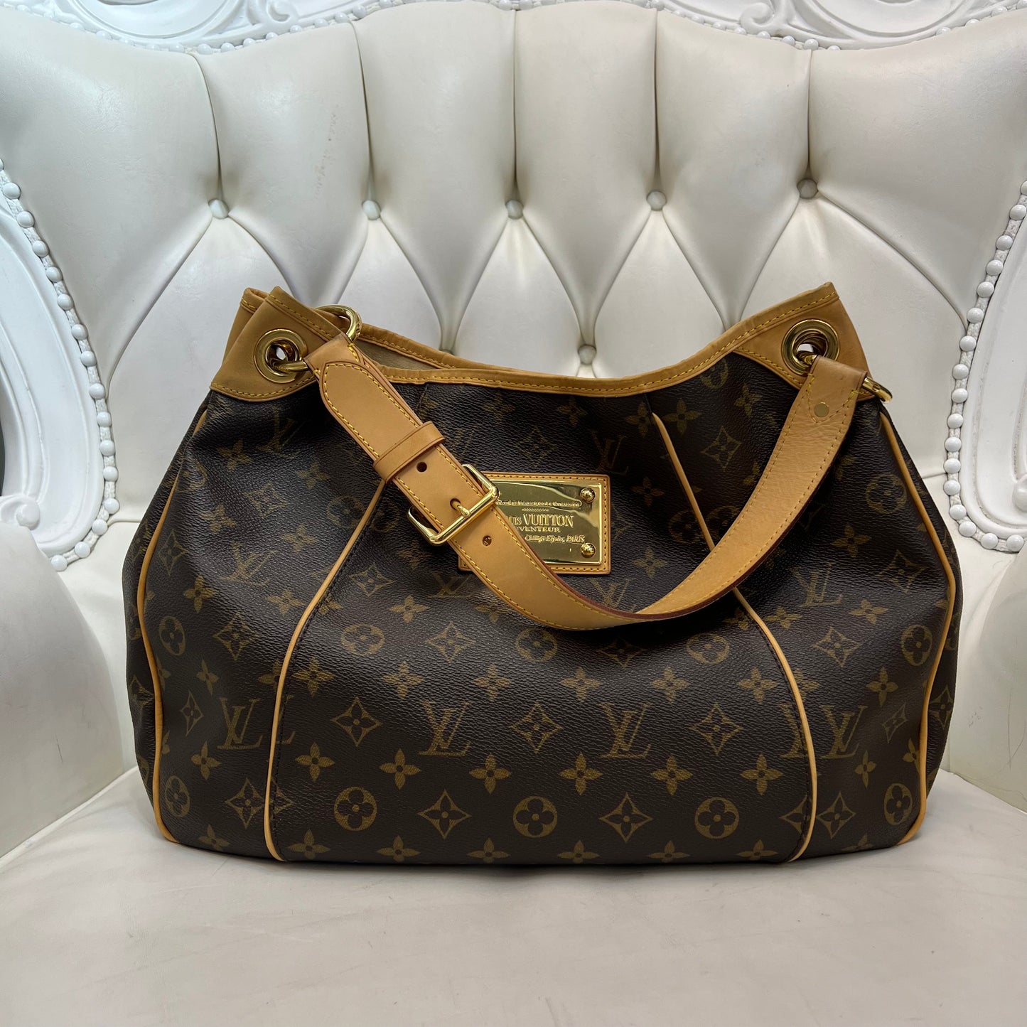 Louis Vuitton Galliera Monogram
