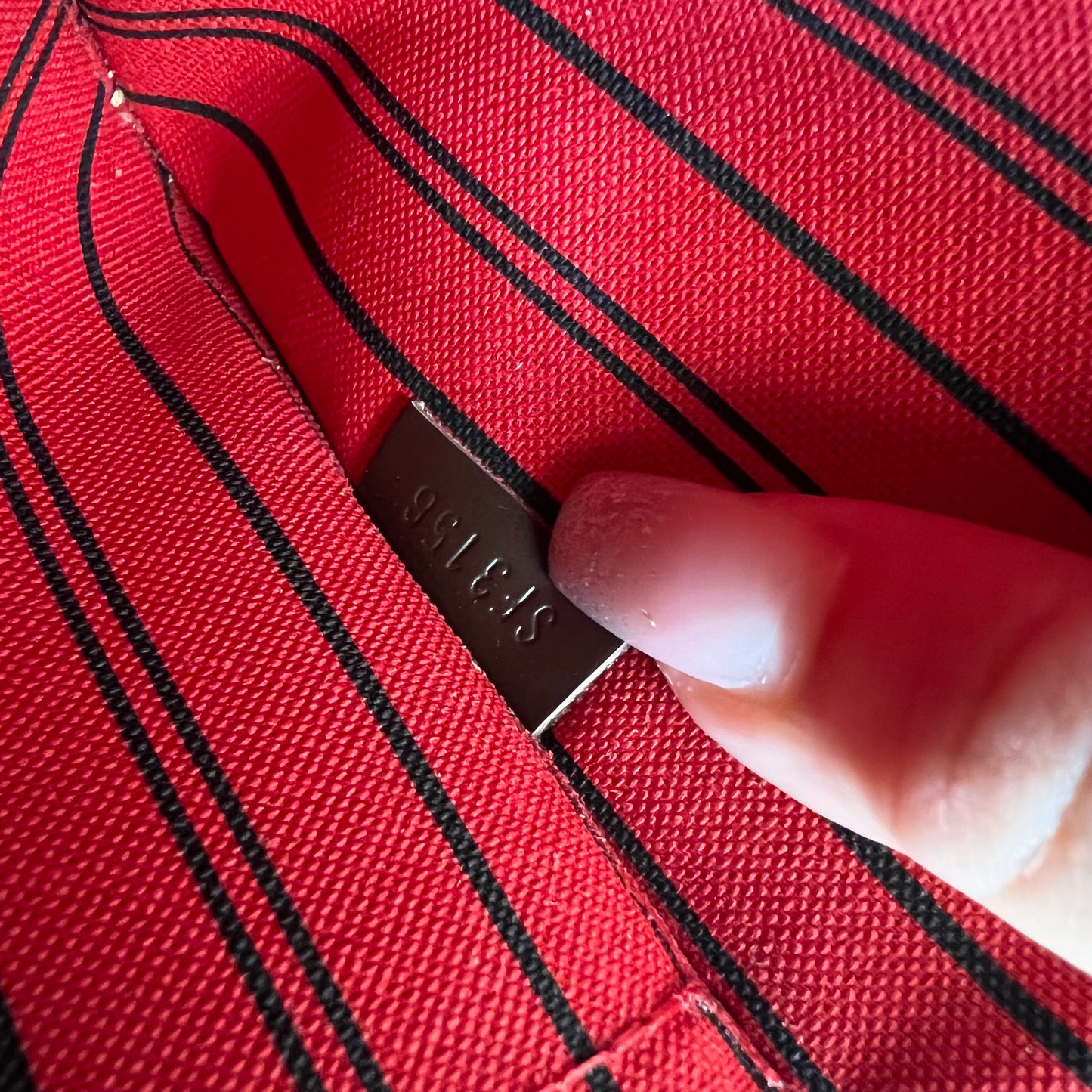 Louis Vuitton Neverfull Pouch Damier Ebene
