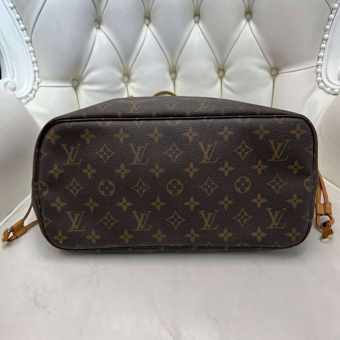 Louis Vuitton Neverfull MM Monogram, Tan