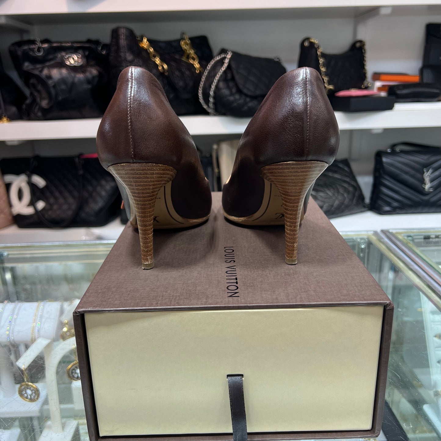 Louis Vuitton Brown Leather Pumps, Size 37