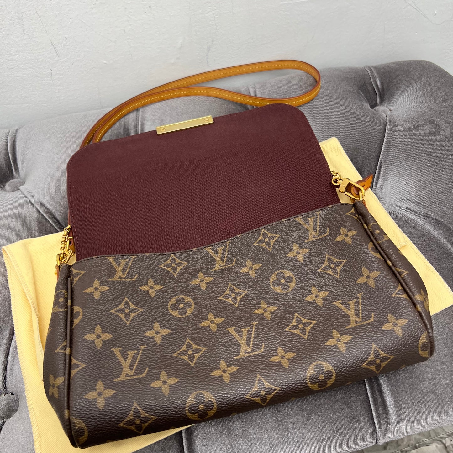 Louis Vuitton Monogram Favorite MM