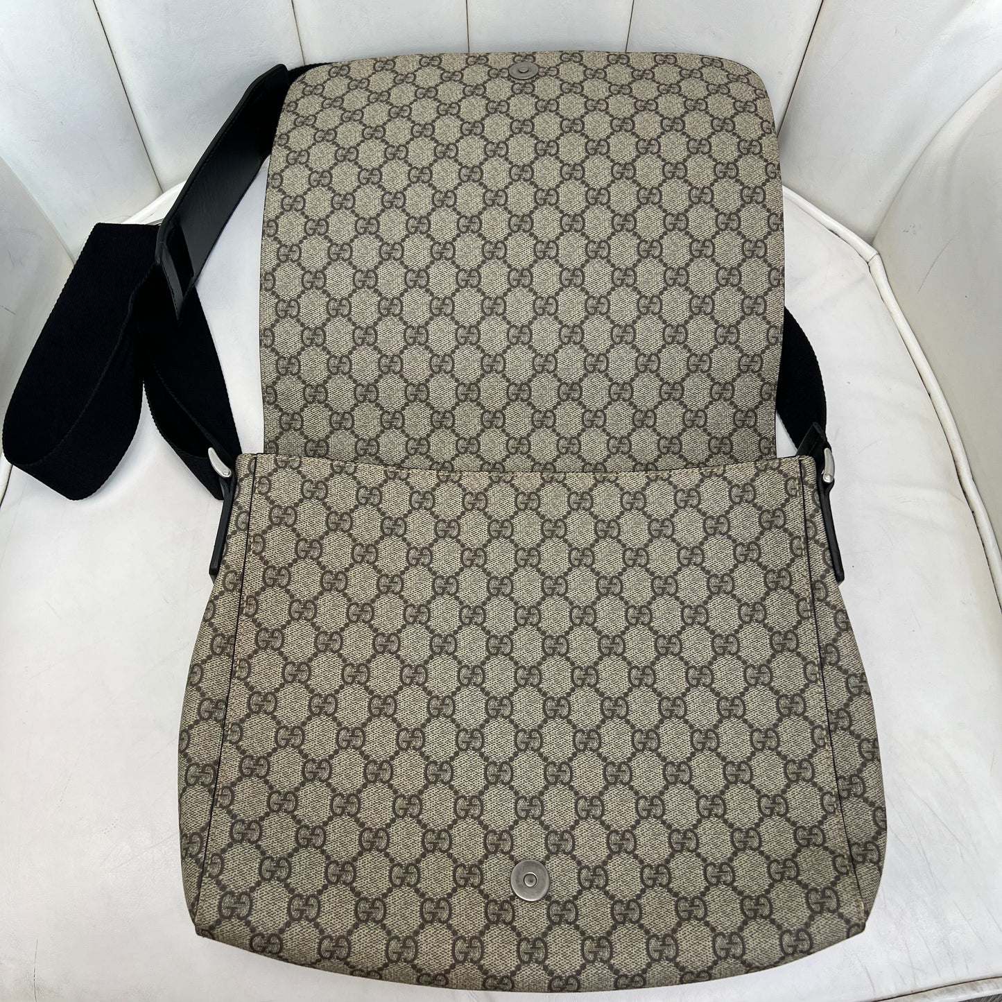 Gucci Flap Messenger