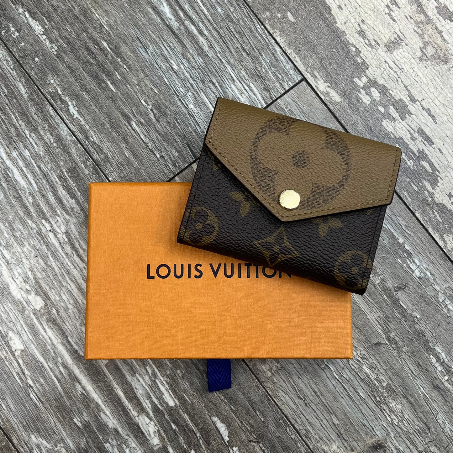 Louis Vuitton Monogram Giant Compact Wallet