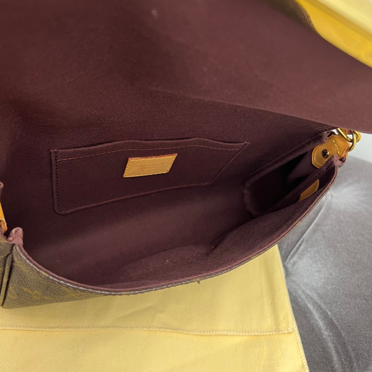Louis Vuitton Monogram Favorite MM