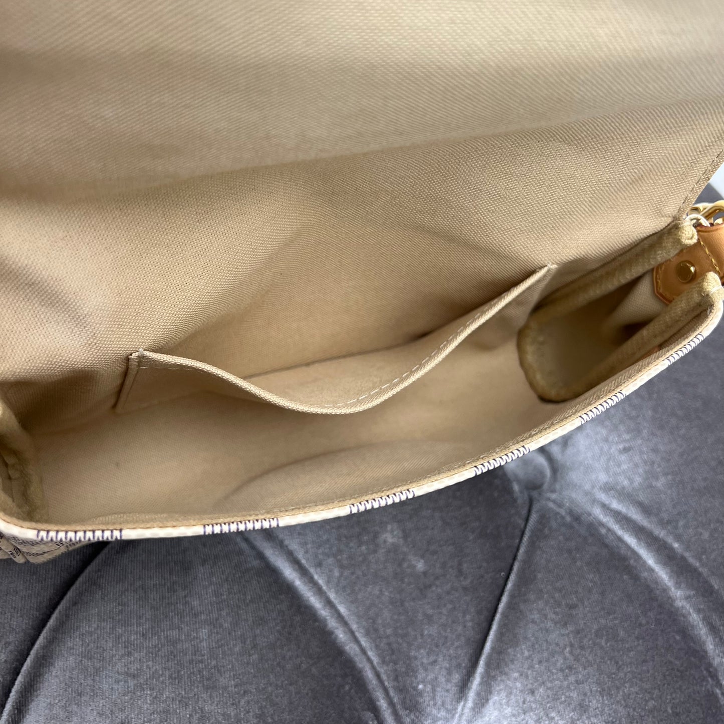 Louis Vuitton Favorite PM Damier Azur