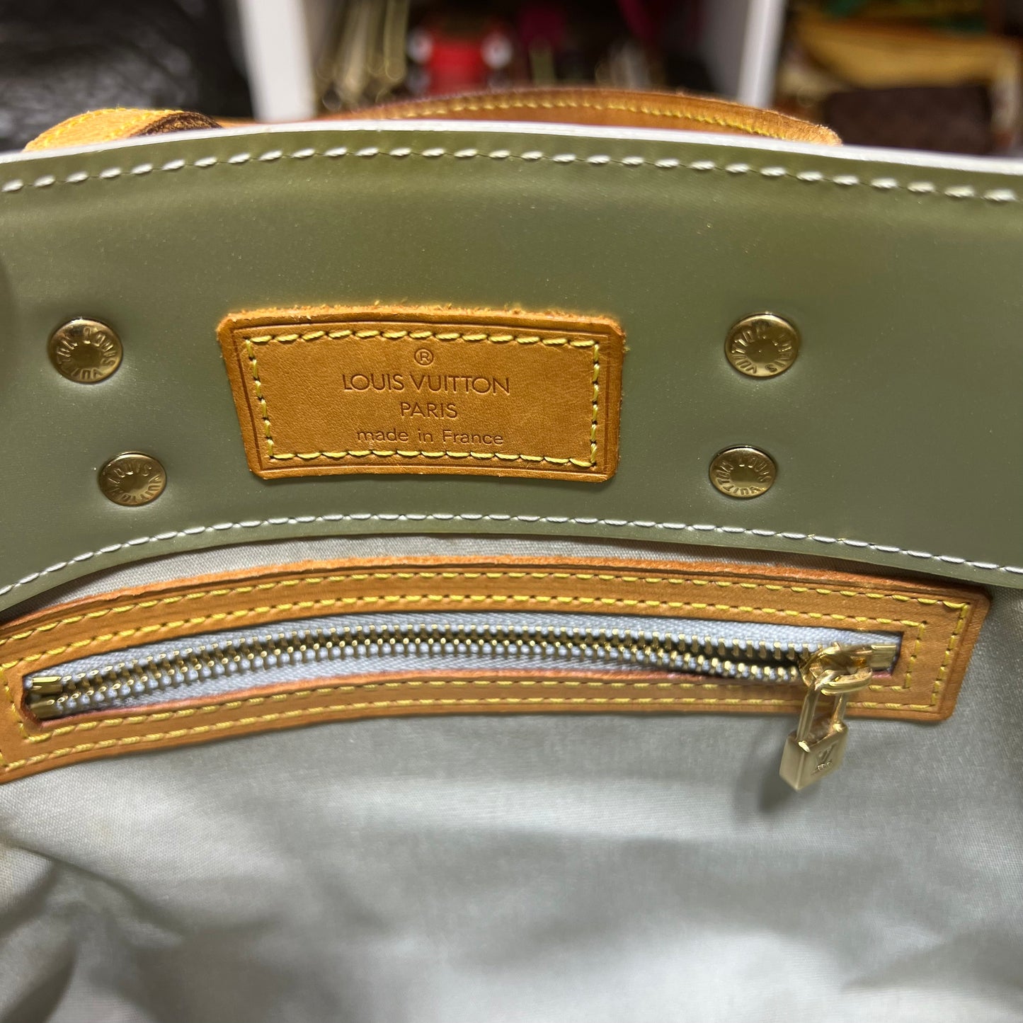 Louis Vuitton Reade PM