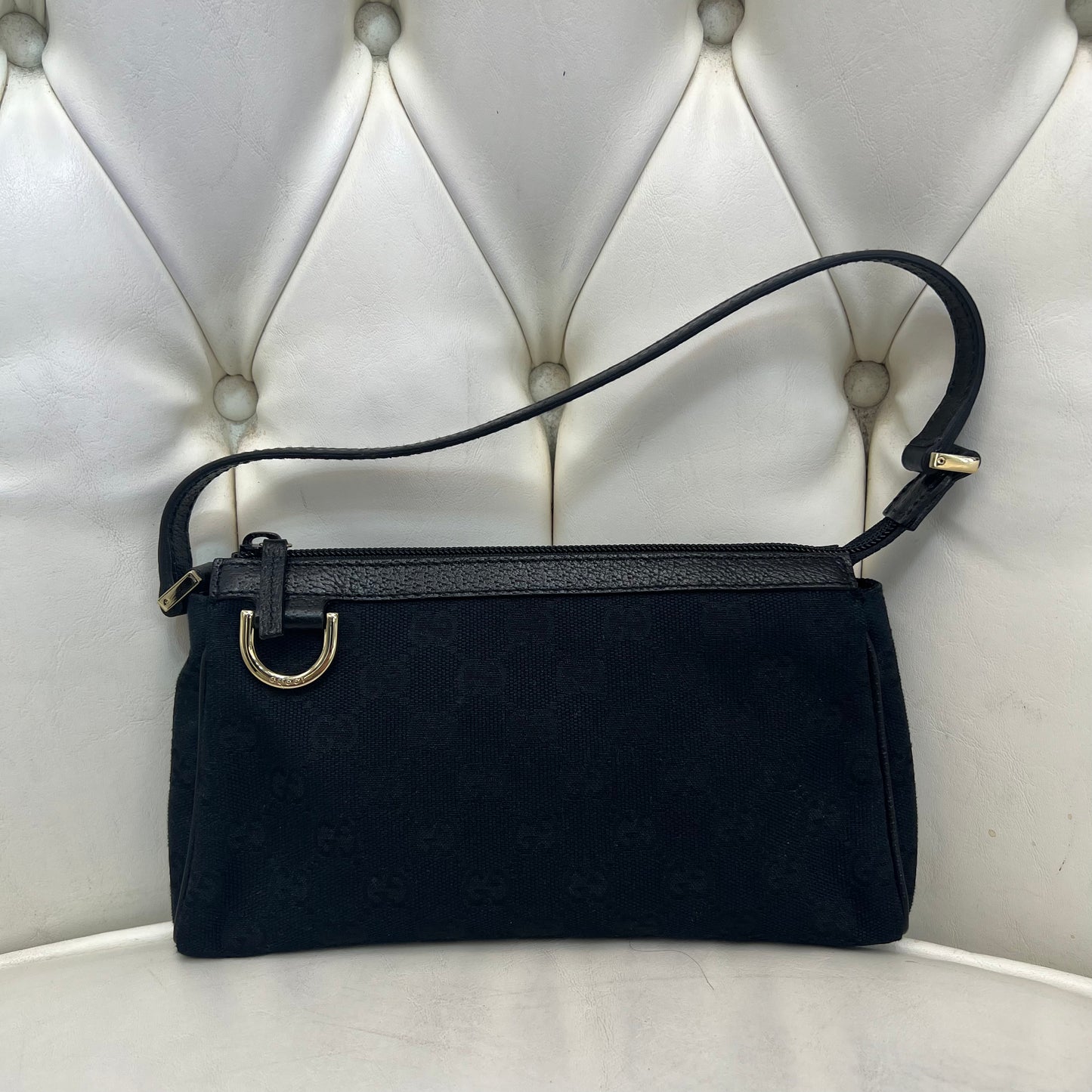 Gucci Abbey Pochette bag