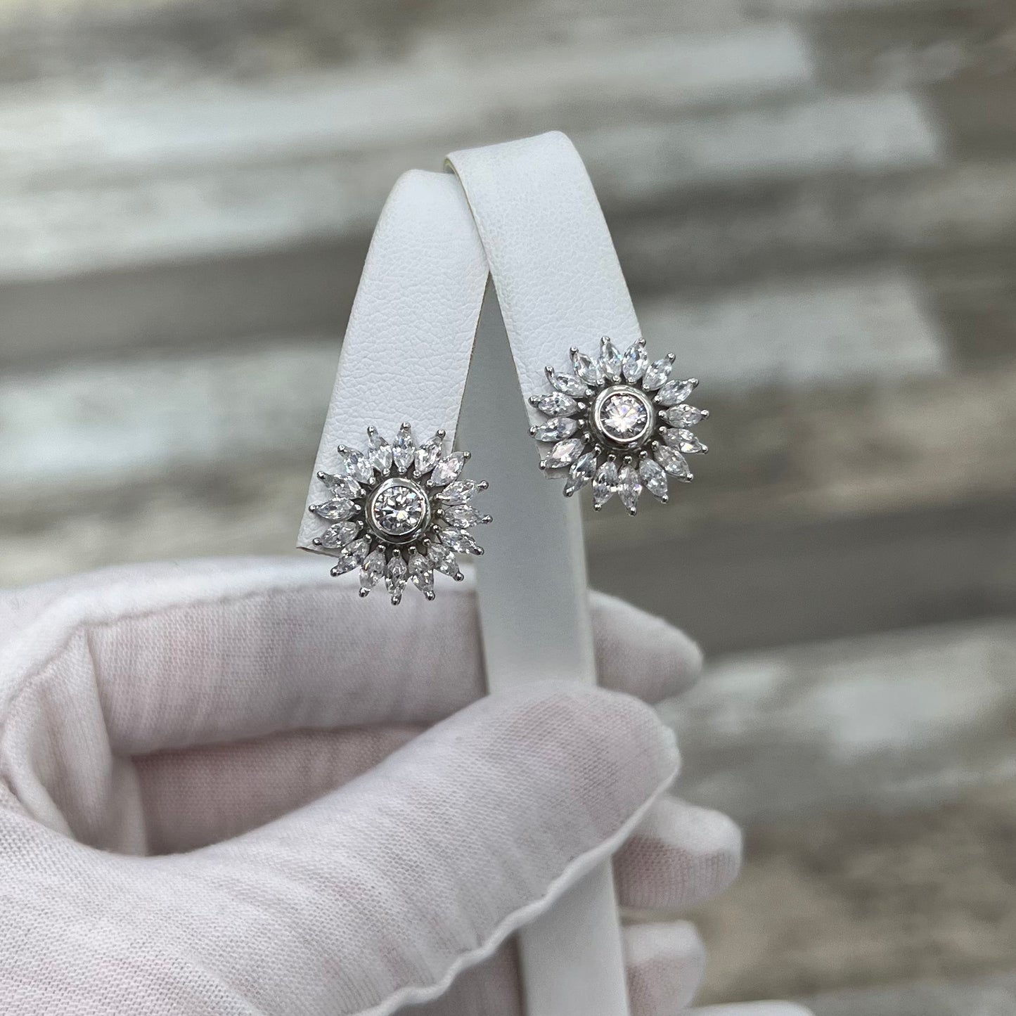Sterling Silver Crystal Stud Earring