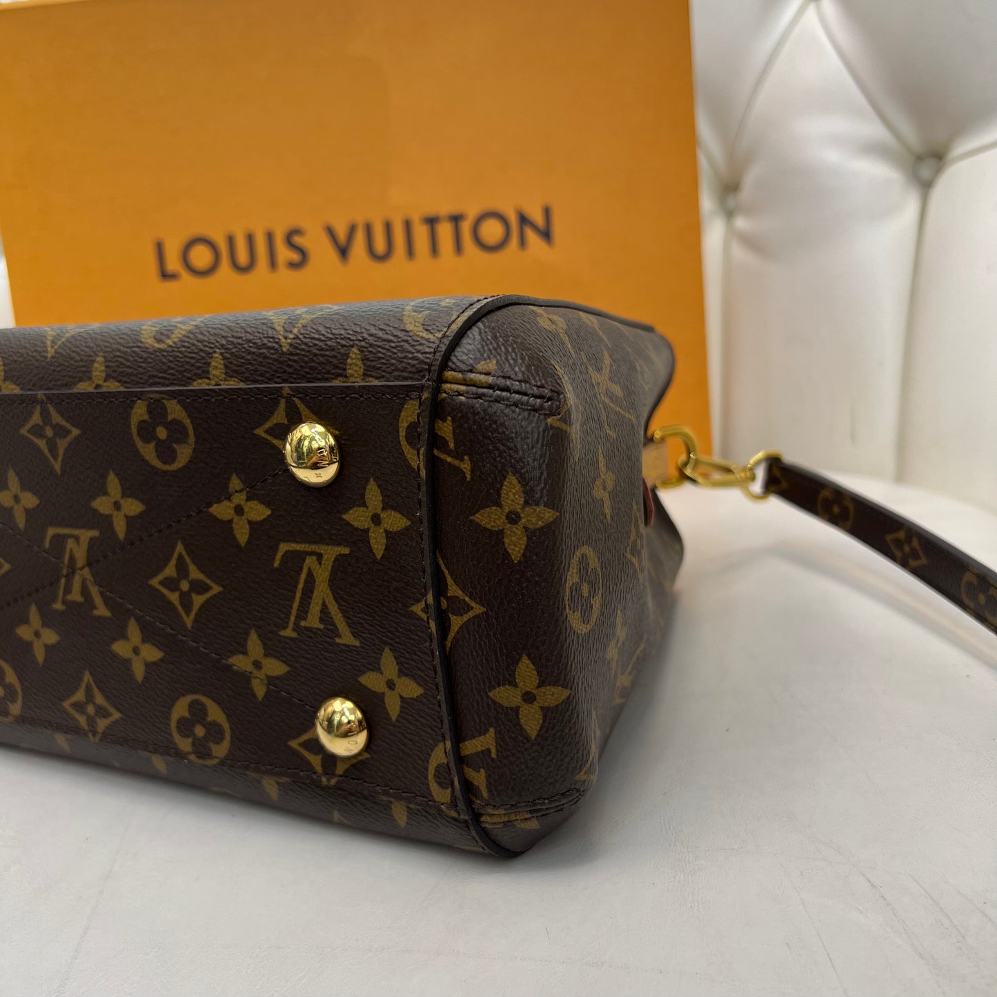 Louis Vuitton Montaigne BB