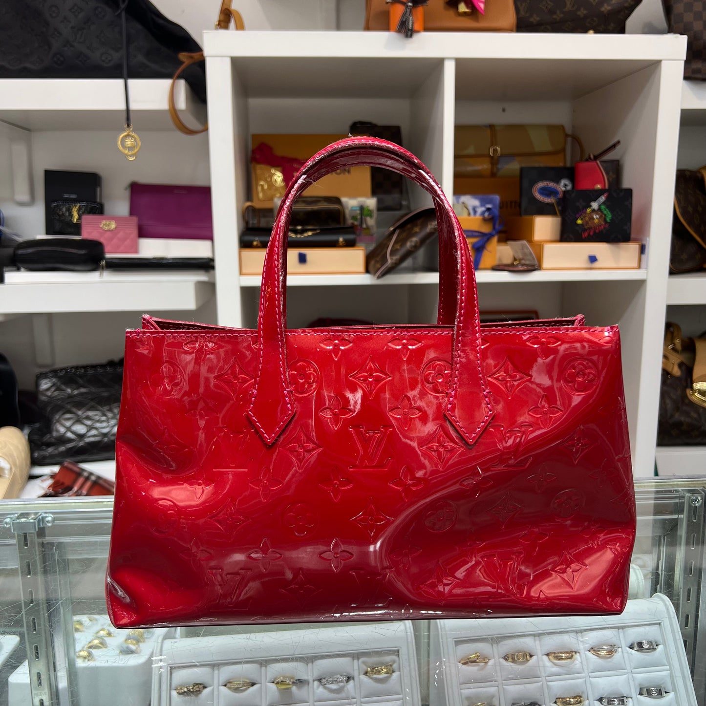 Louis Vuitton Wilshire