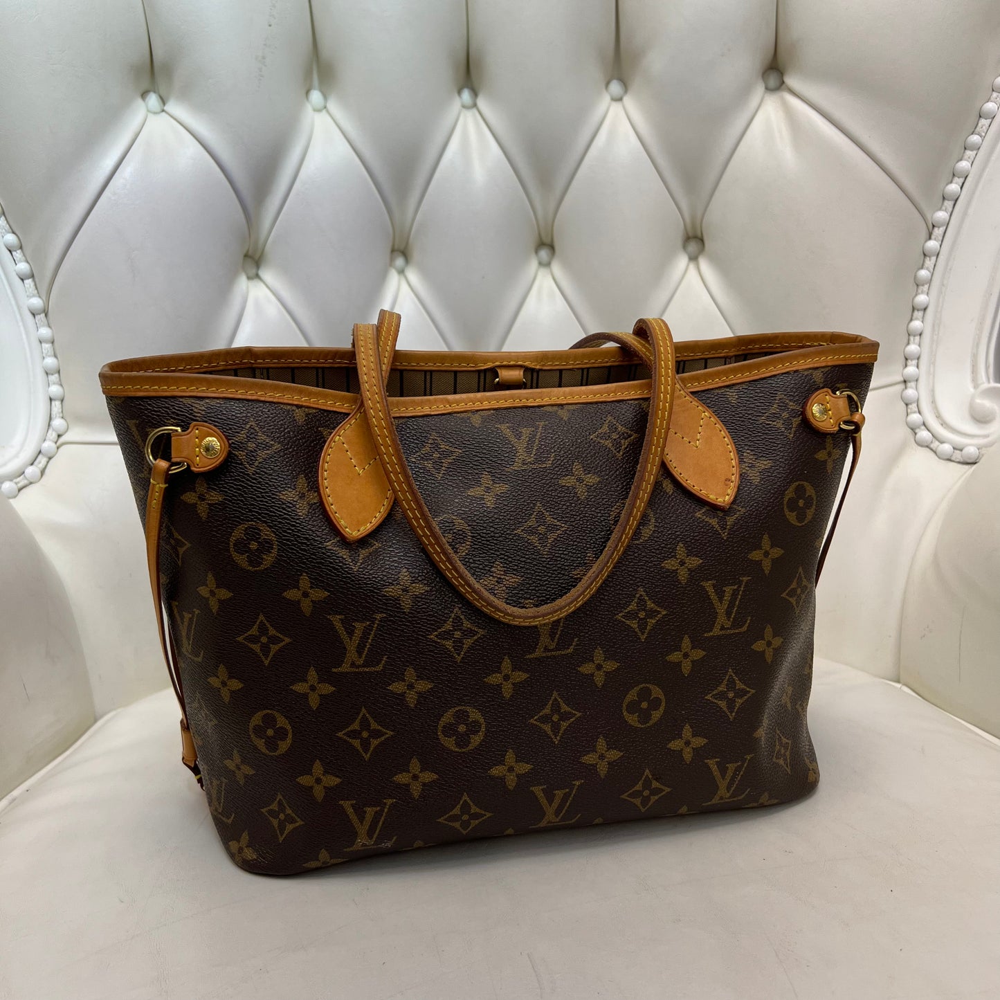 Louis Vuitton Neverfull PM Monogram