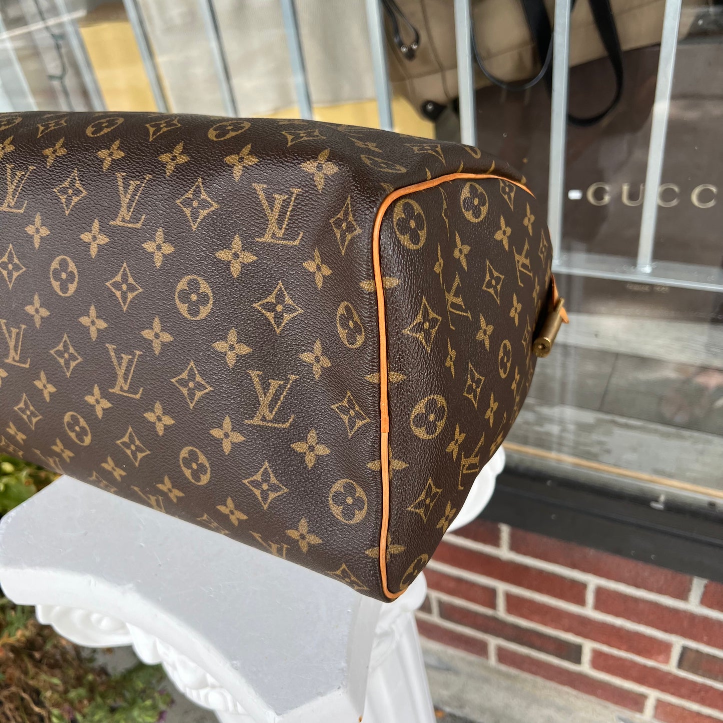 Louis Vuitton Speedy 35 Monogram
