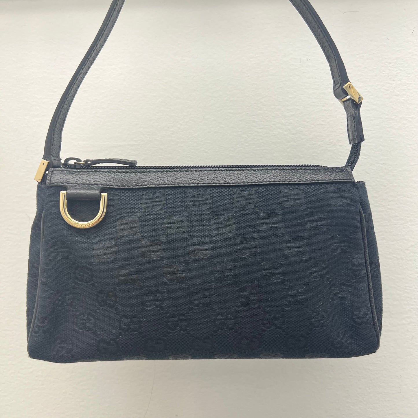 Gucci Abbey Pochette bag