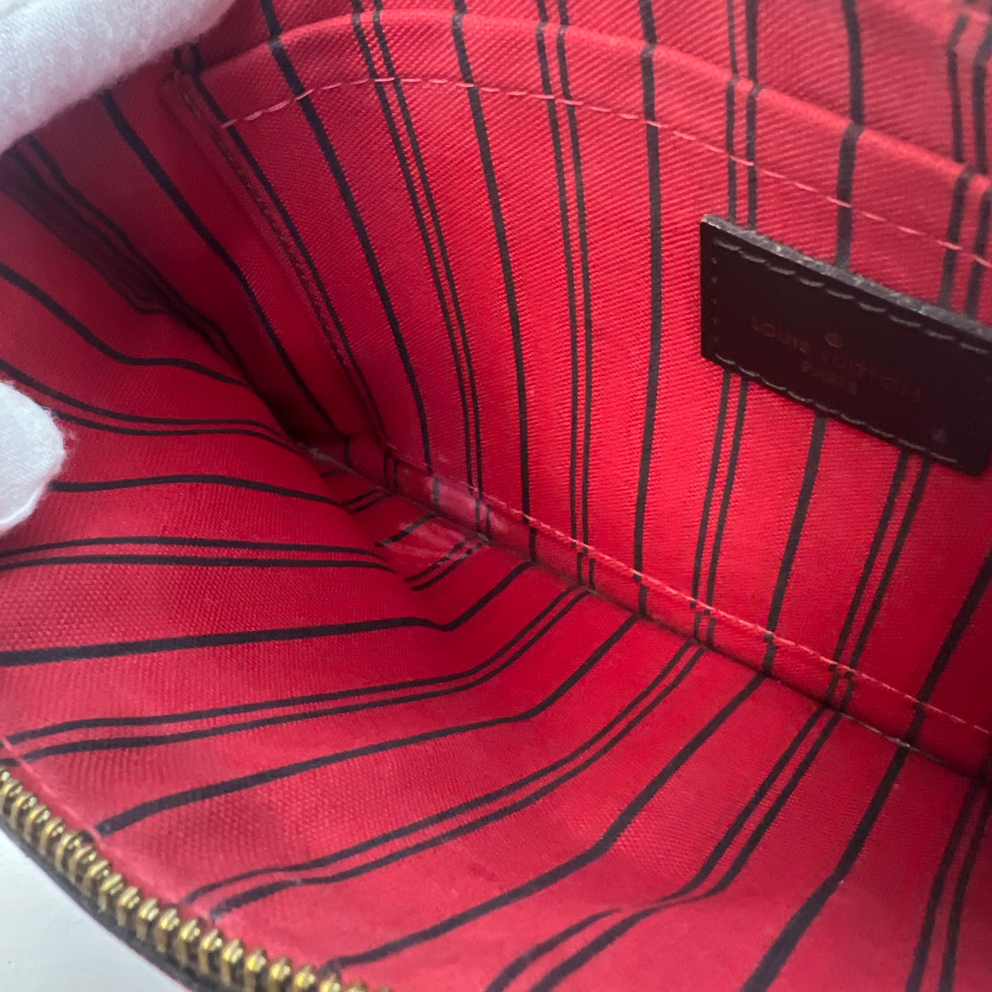 Louis Vuitton Neverfull Pouch Damier Ebene Red