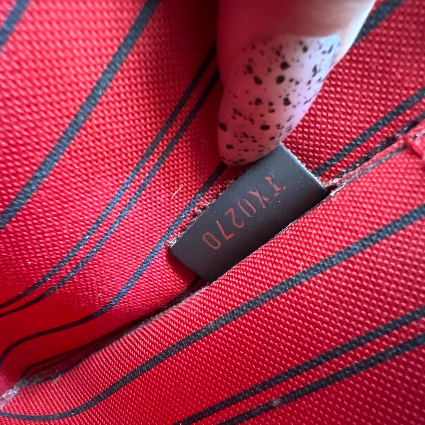 Louis Vuitton Neverfull Pouch Damier Ebene Red