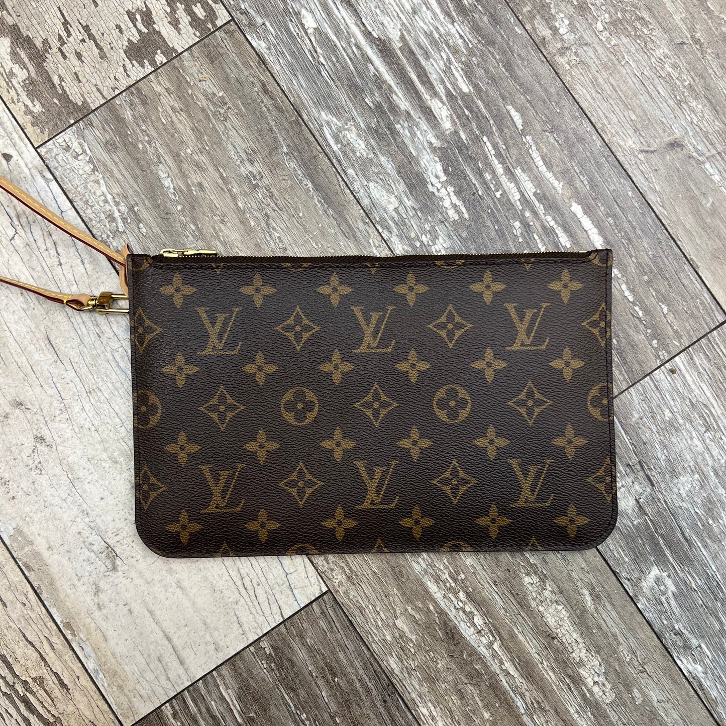 Louis Vuitton Neverfull Pouch Monogram Tan