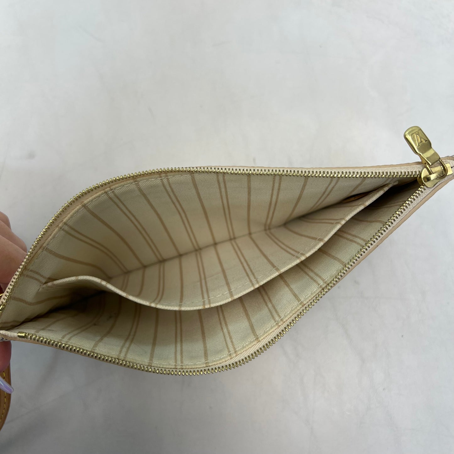Louis Vuitton Neverfull Pouch Damier Azur