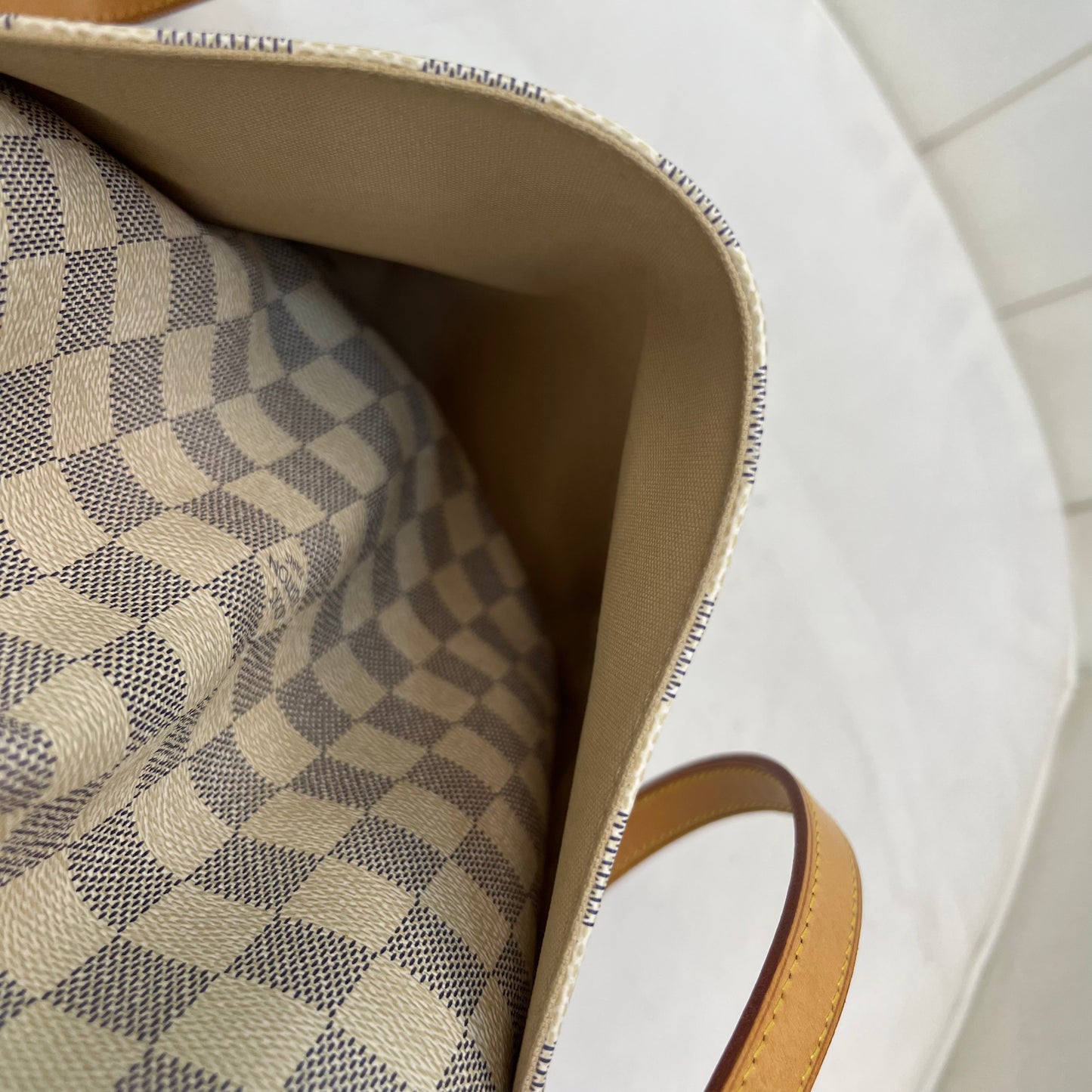 Louis Vuitton Totally MM Damier Azur