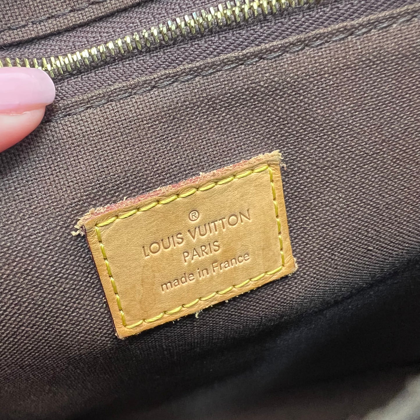 Louis Vuitton Menilmontant MM