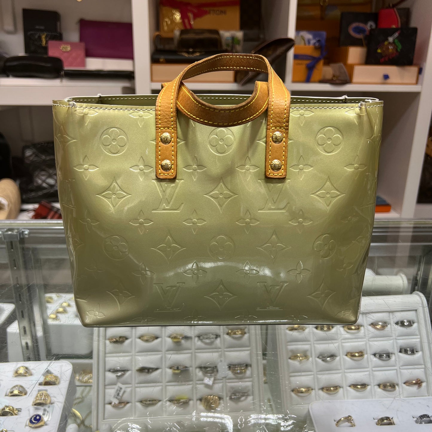 Louis Vuitton Reade PM