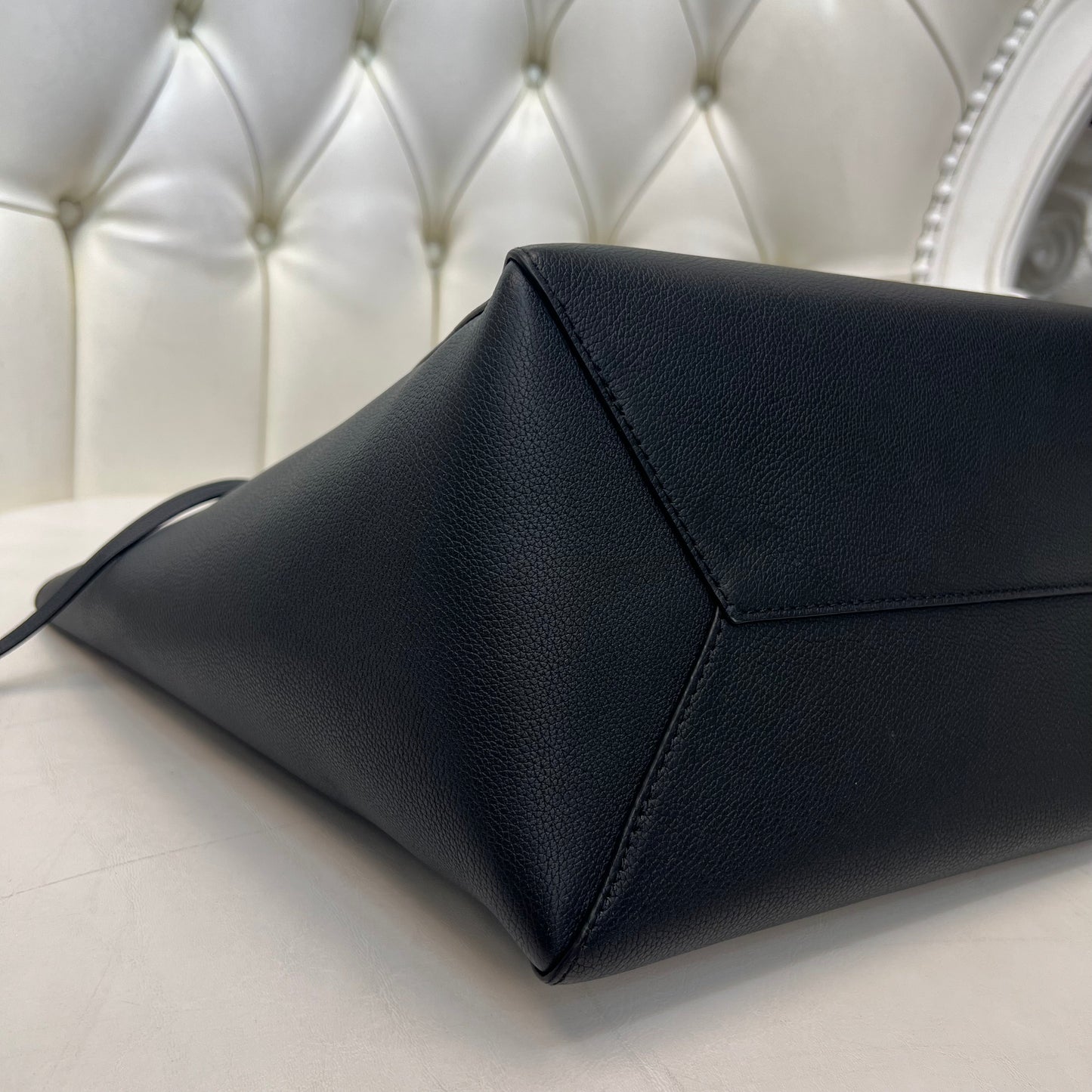 Louis Vuitton Lock Me Tote