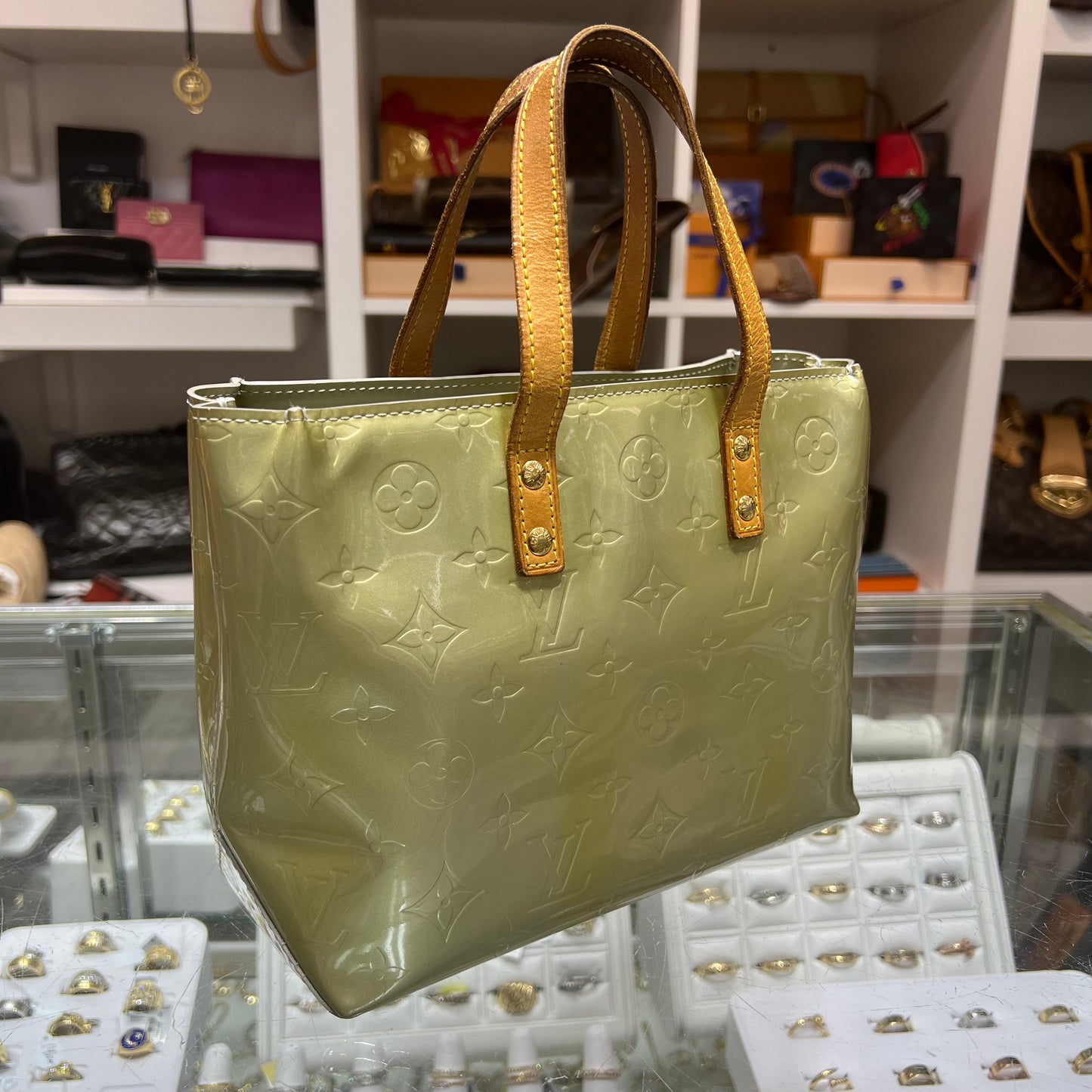 Louis Vuitton Reade PM