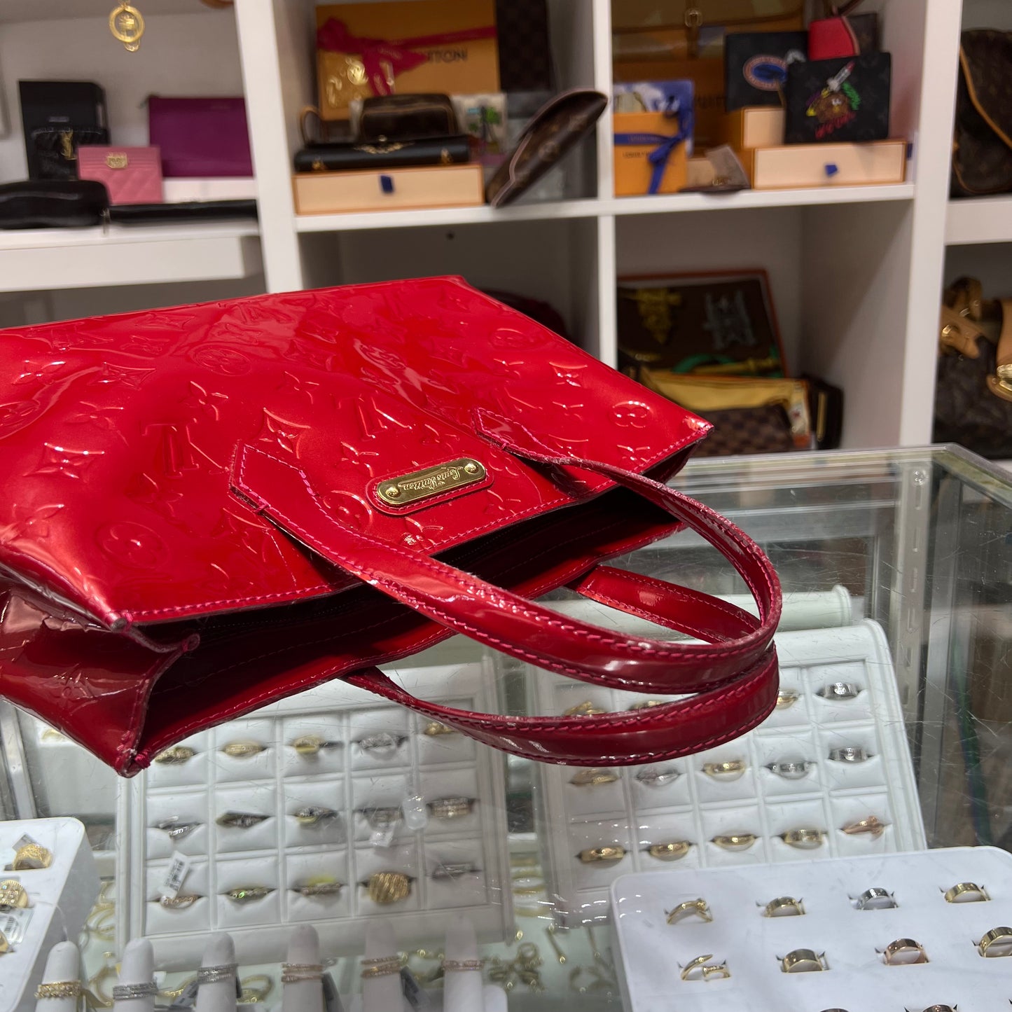 Louis Vuitton Wilshire