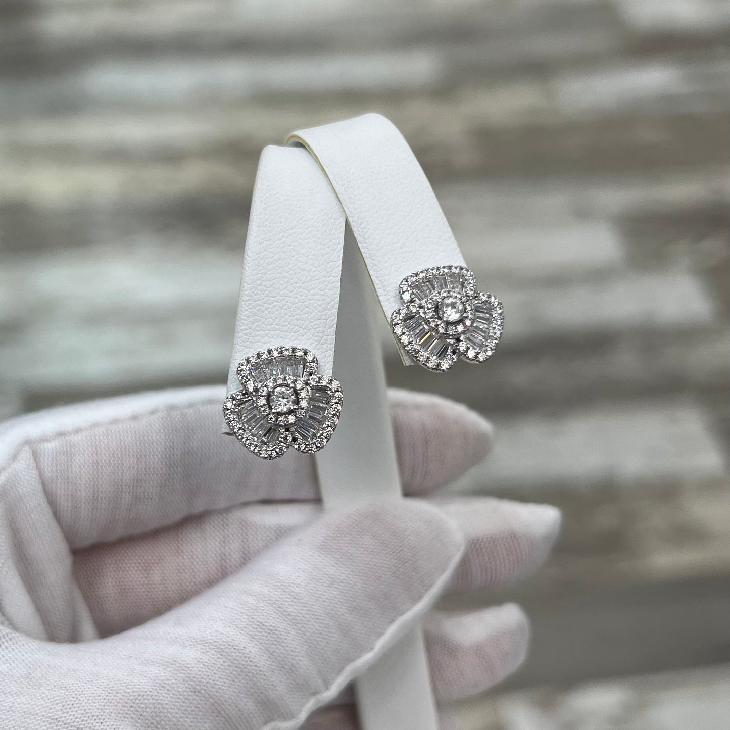 Sterling Silver Crystal Stud Earring