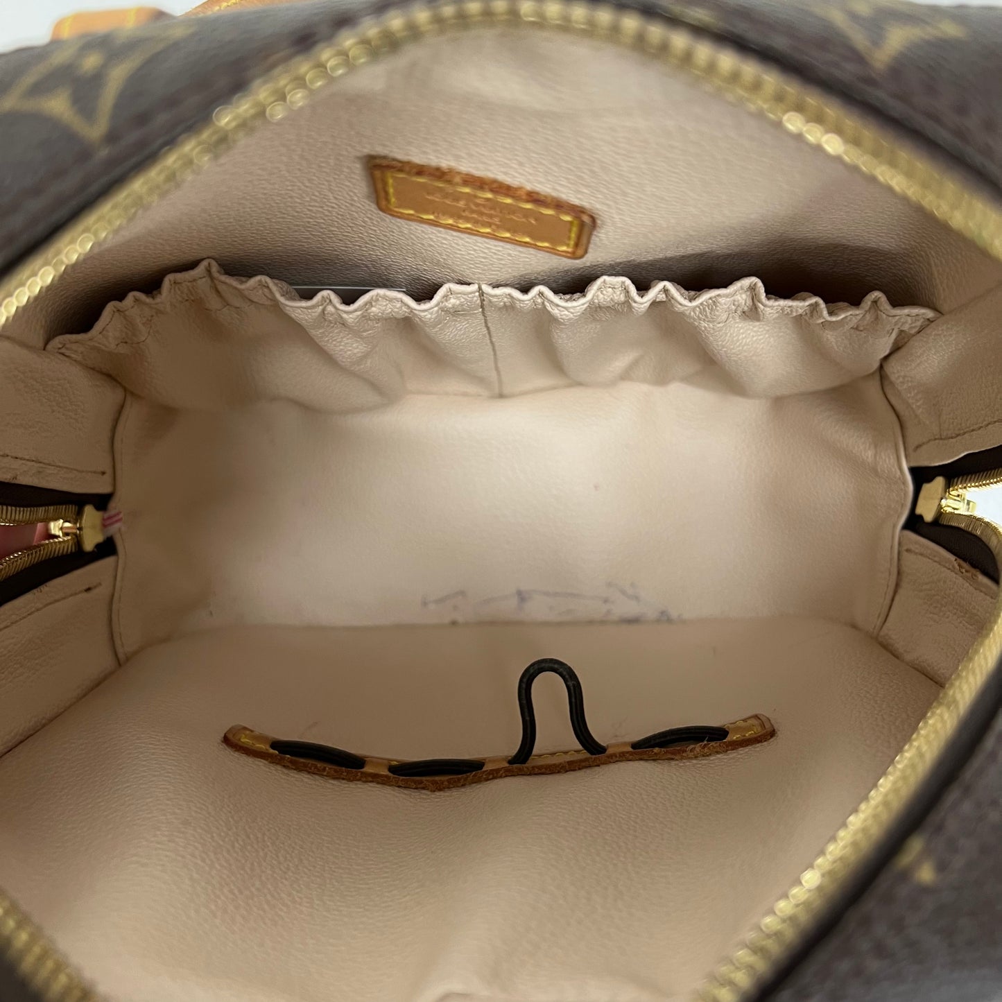Louis Vuitton Spontini Monogram