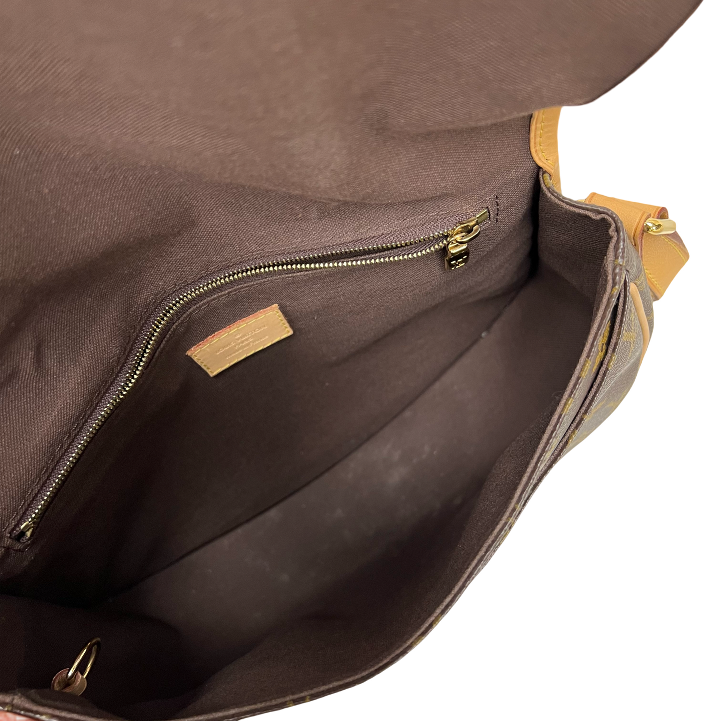 Louis Vuitton Menilmontant PM