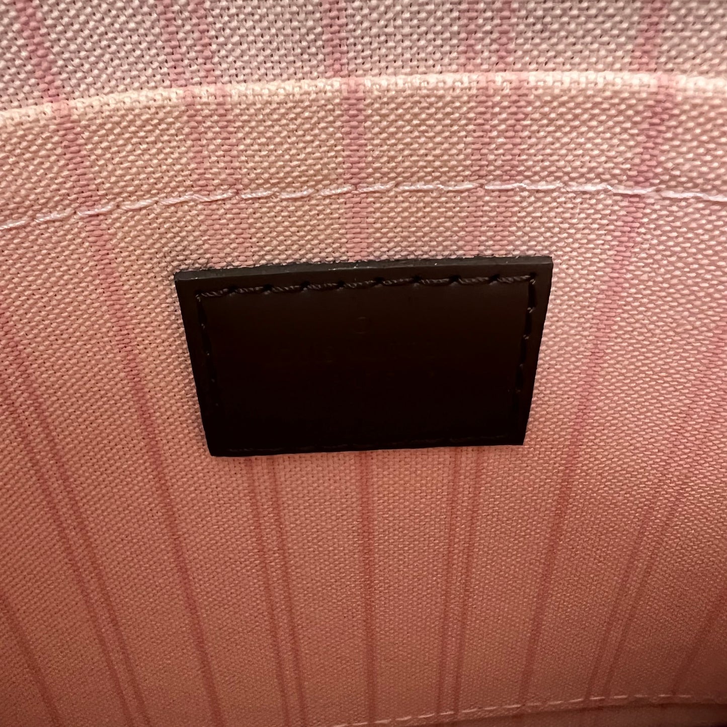 Louis Vuitton Neverfull Pouch Damier Ebene Rose Ballerine