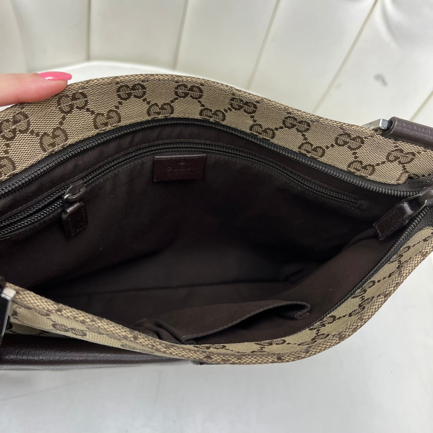 Gucci GG Canvas Messenger Bag