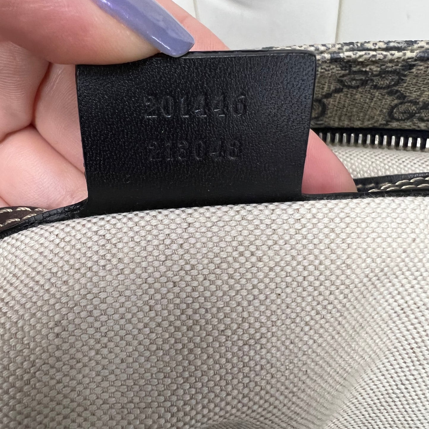 Gucci GG Supreme Canvas Messenger Bag