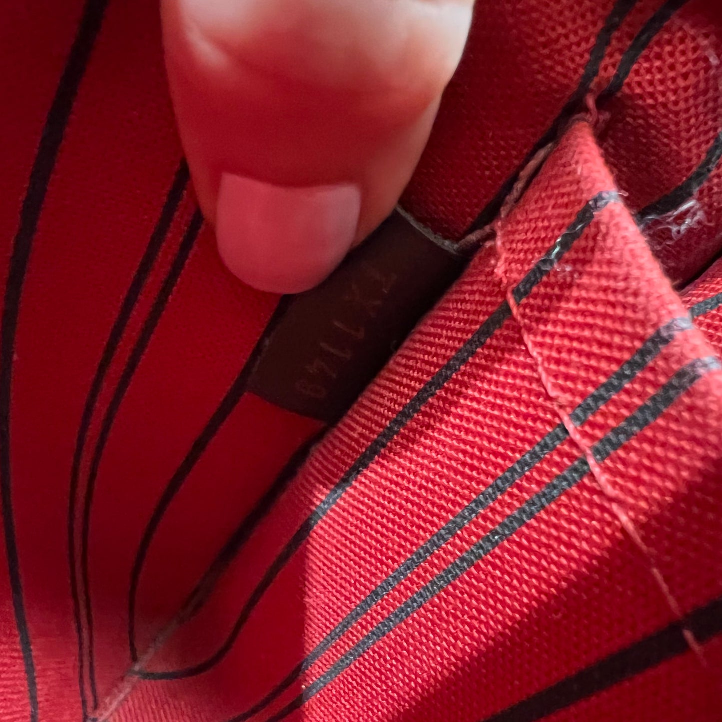 Louis Vuitton Neverfull Pouch Damier Ebene