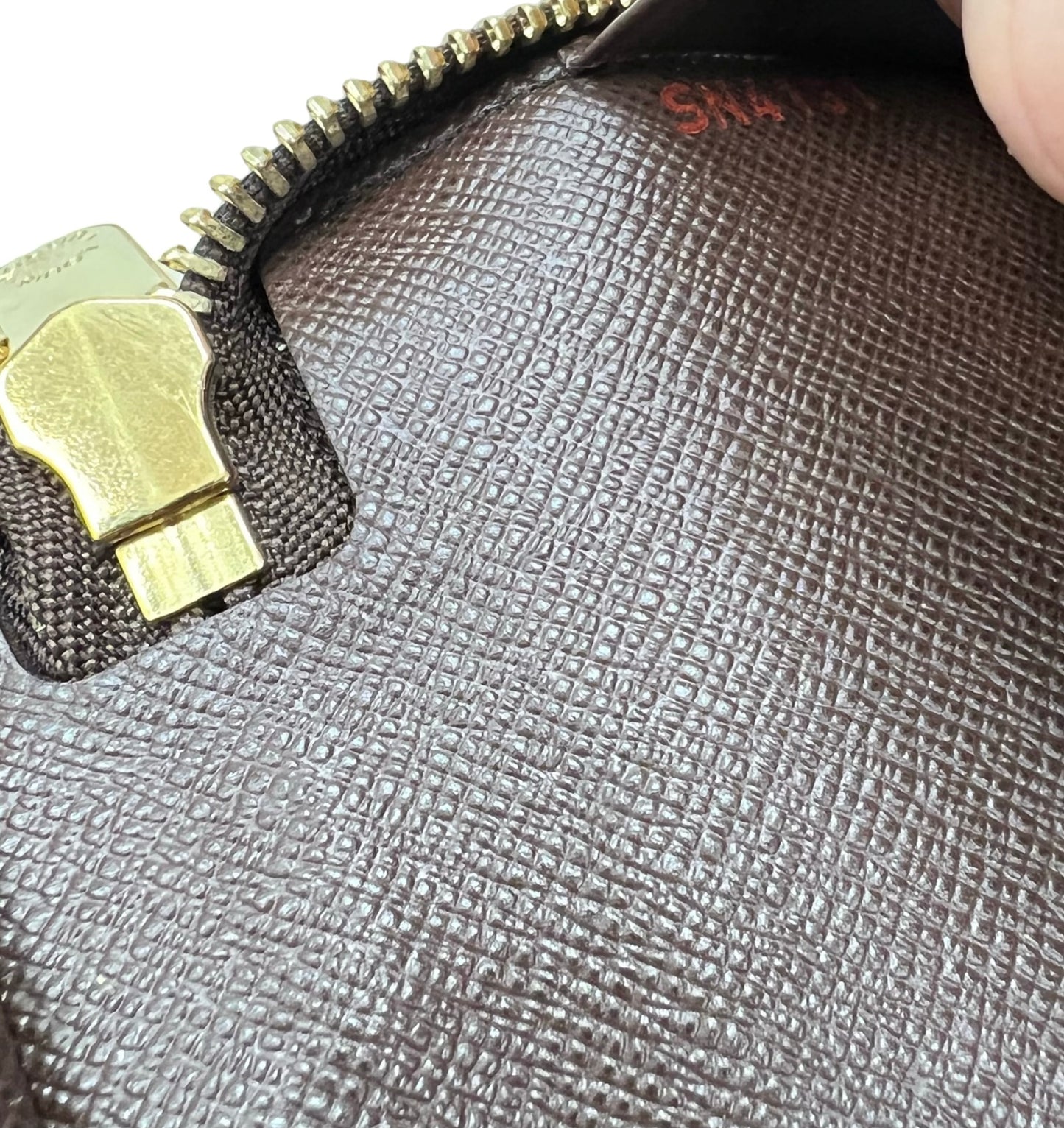 Louis Vuitton Zippy Organizer Damier Ebene