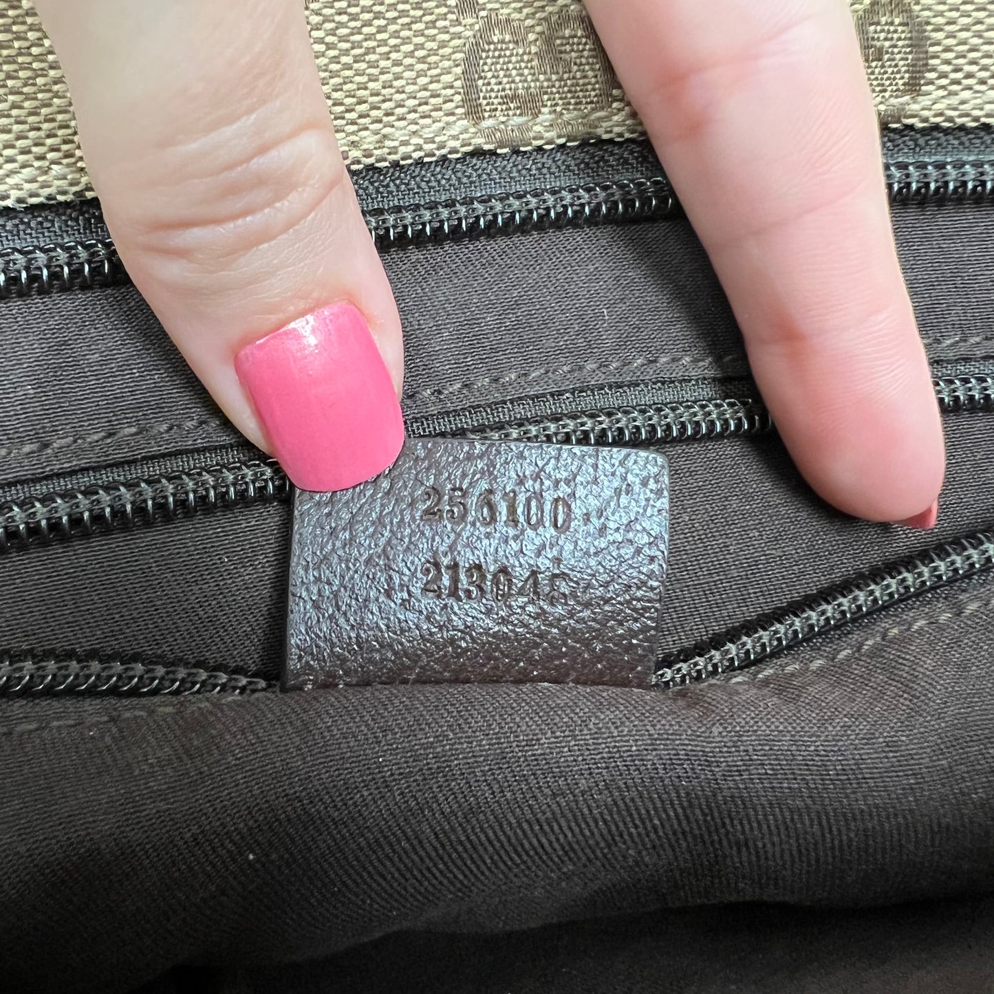 Gucci GG Canvas Messenger Bag