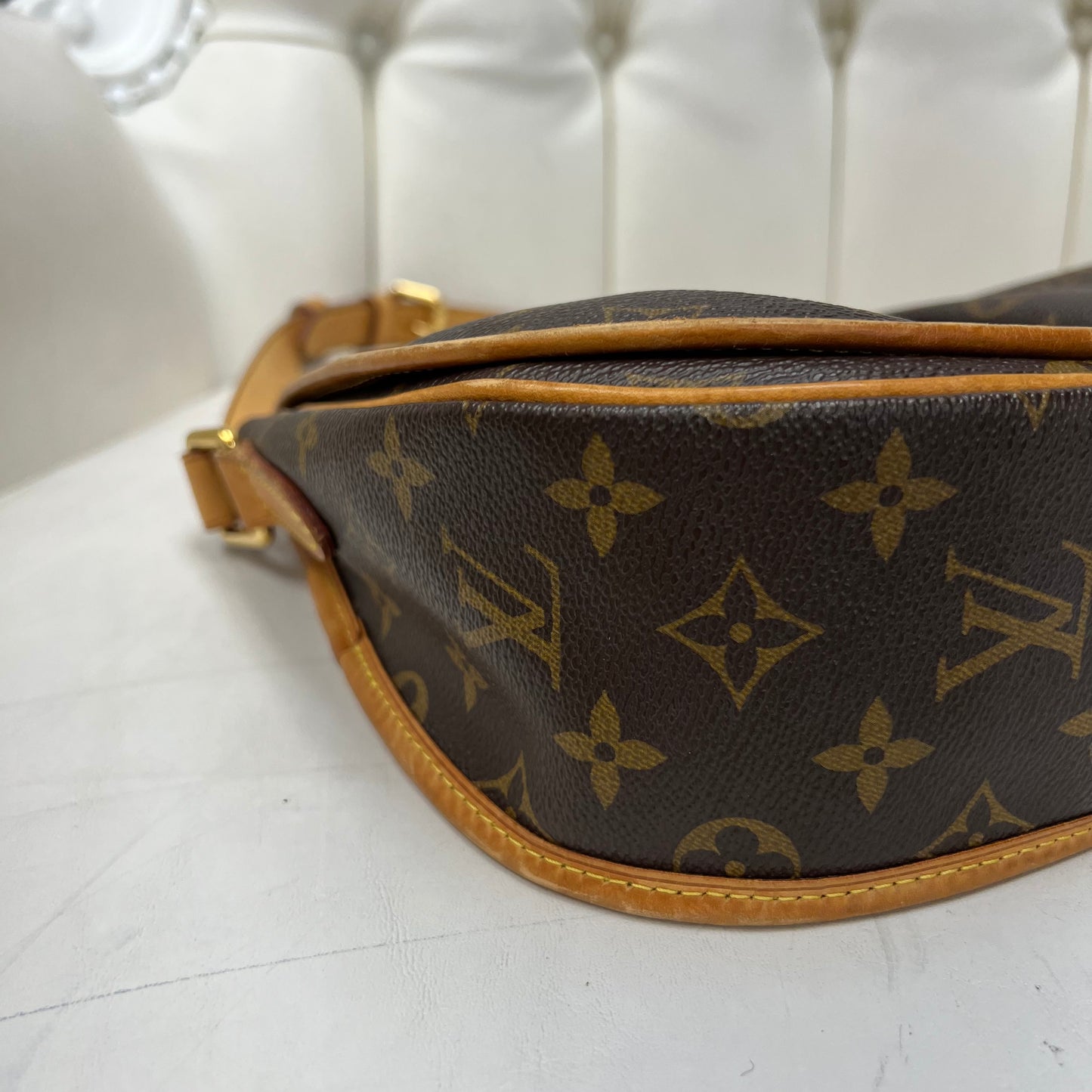 Louis Vuitton Menilmontant PM Monogram