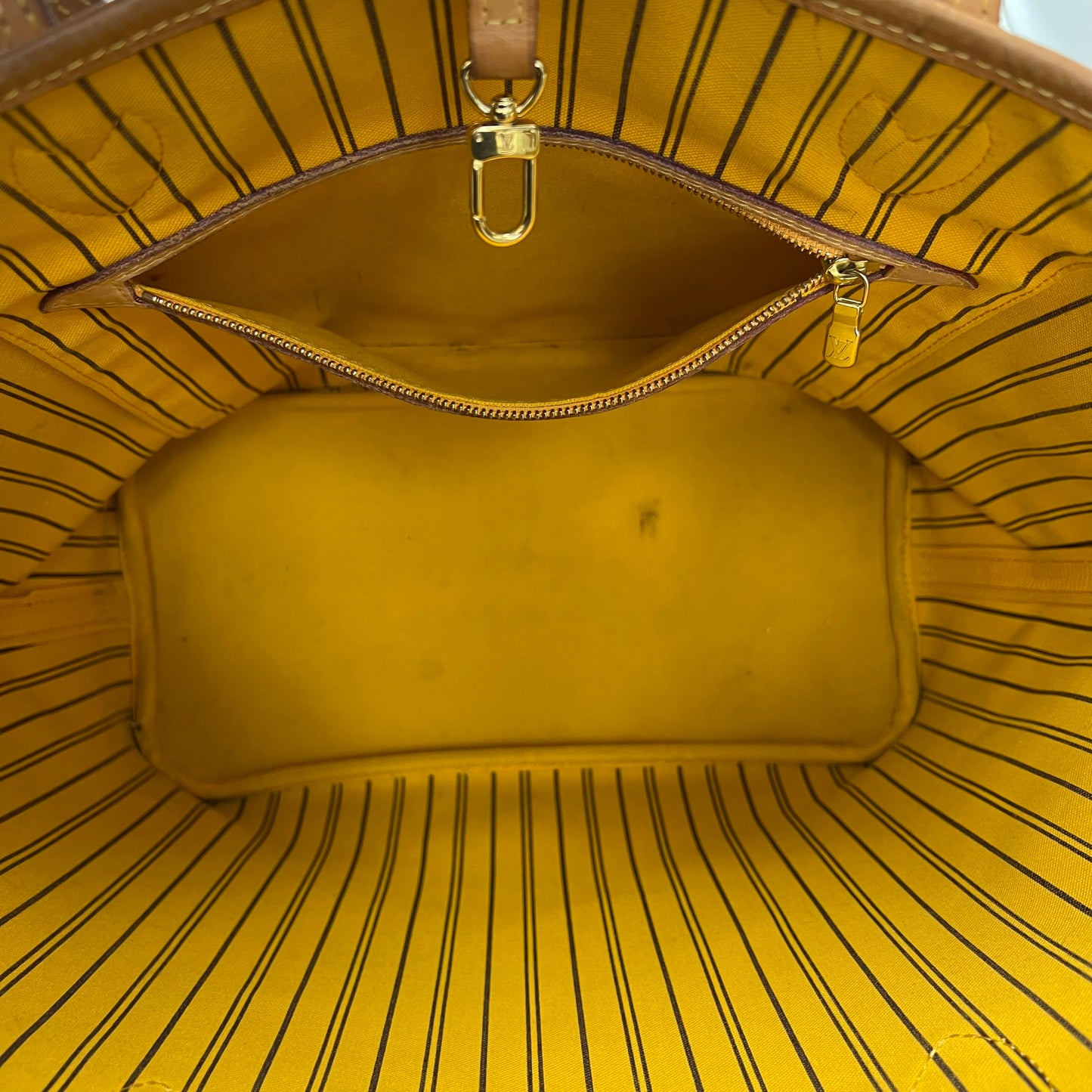 Louis Vuitton Neverfull MM Monogram Mimosa Yellow