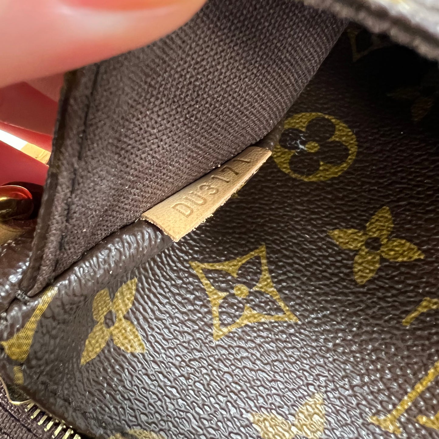 Louis Vuitton Menilmontant PM