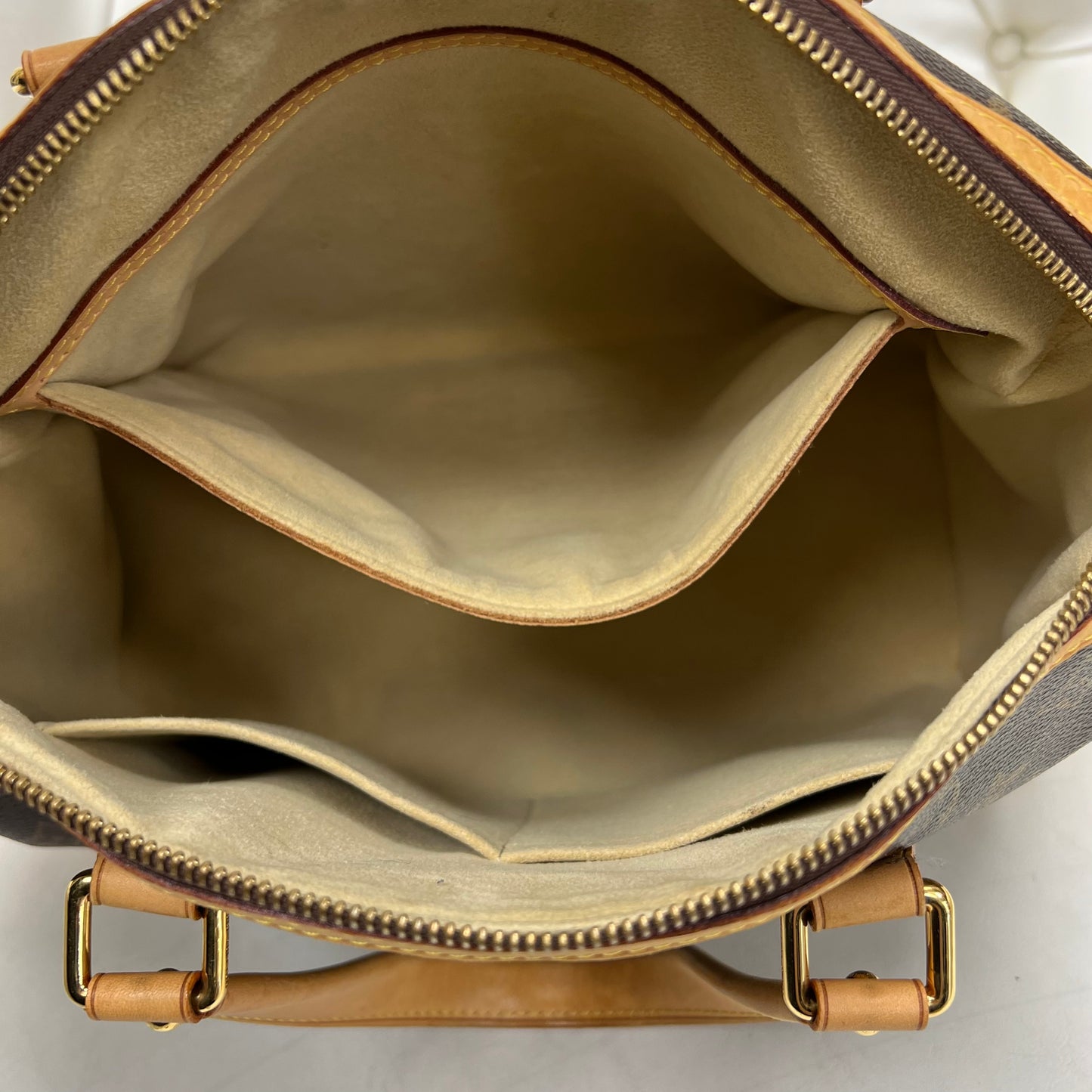 Louis Vuitton Retiro PM Monogram