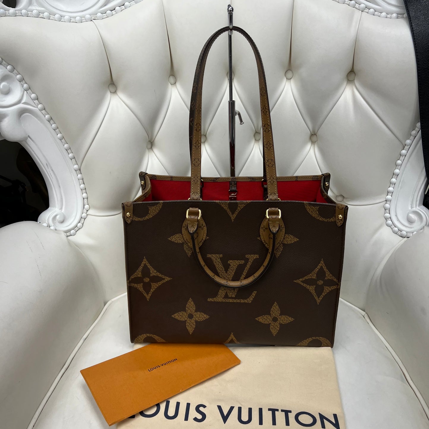 Louis Vuitton On The Go MM