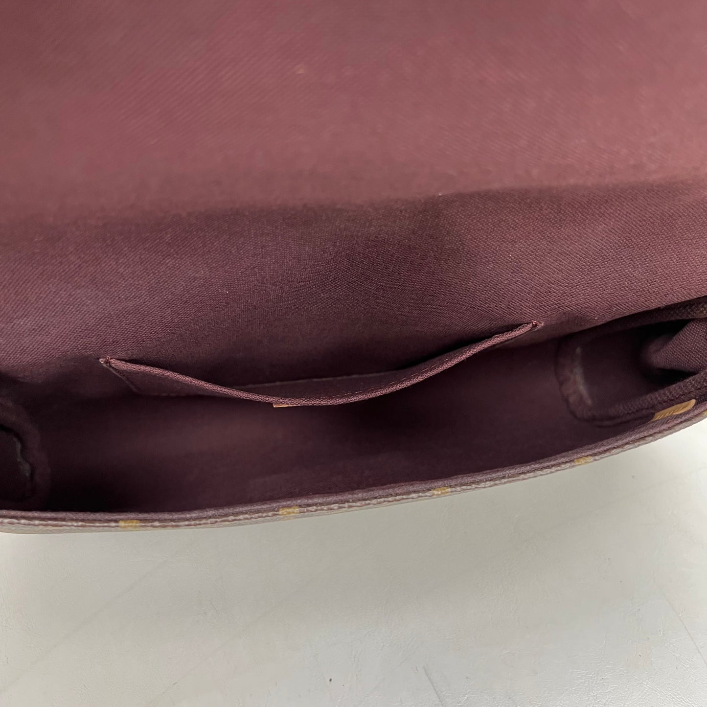 Louis Vuitton Monogram Favorite MM
