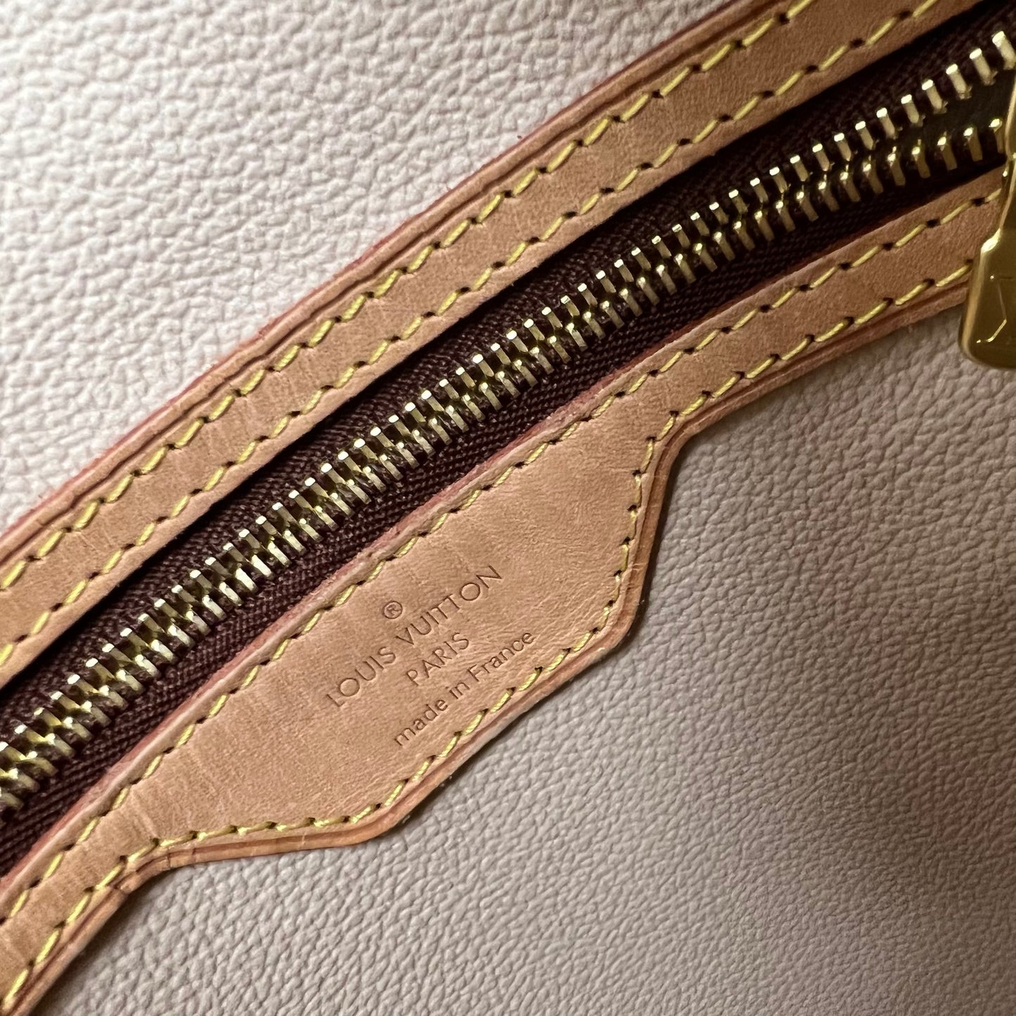 Louis Vuitton Monogram Bucket 27